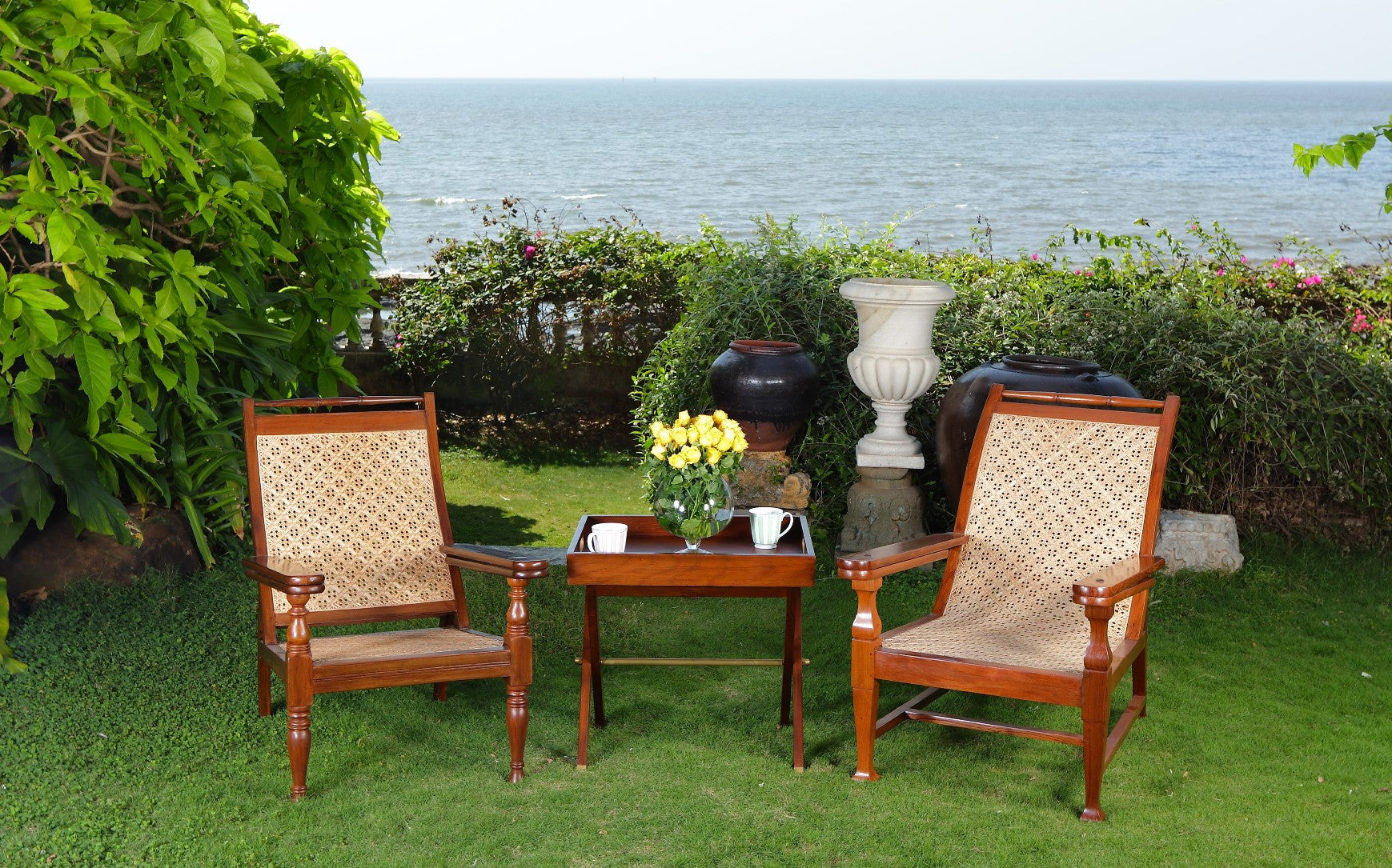 Peter Colonial Planters Chair