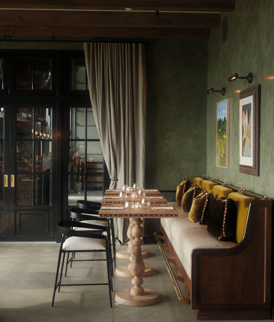 Where Distilling Meets Design: Inside the Handcrafted Interiors of Klocke Estate