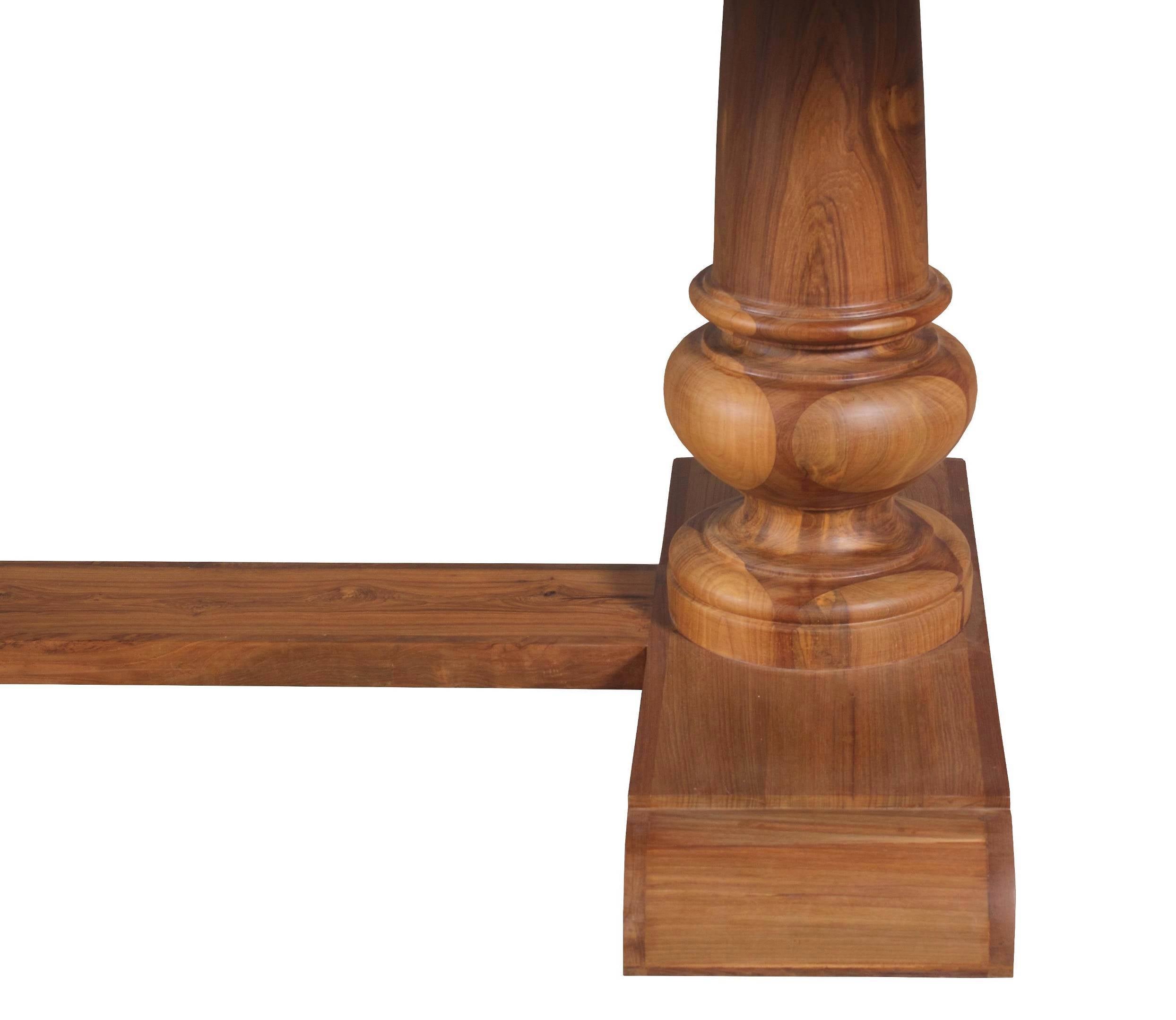 Le Hunte Dining Table