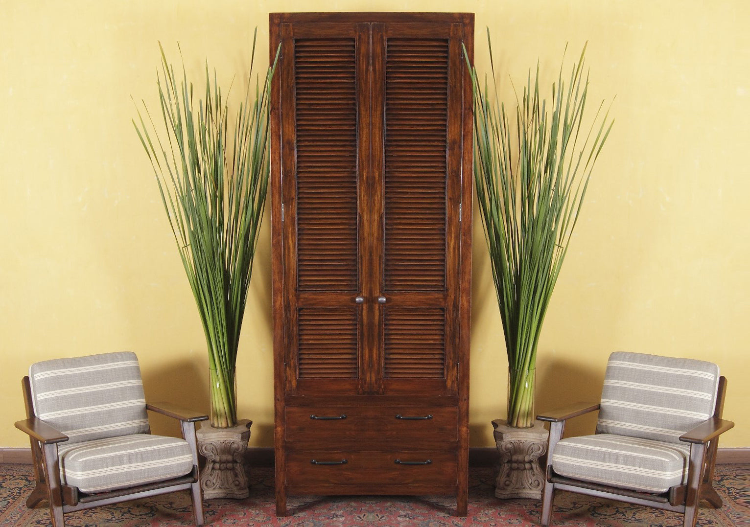 Elibank Armoire