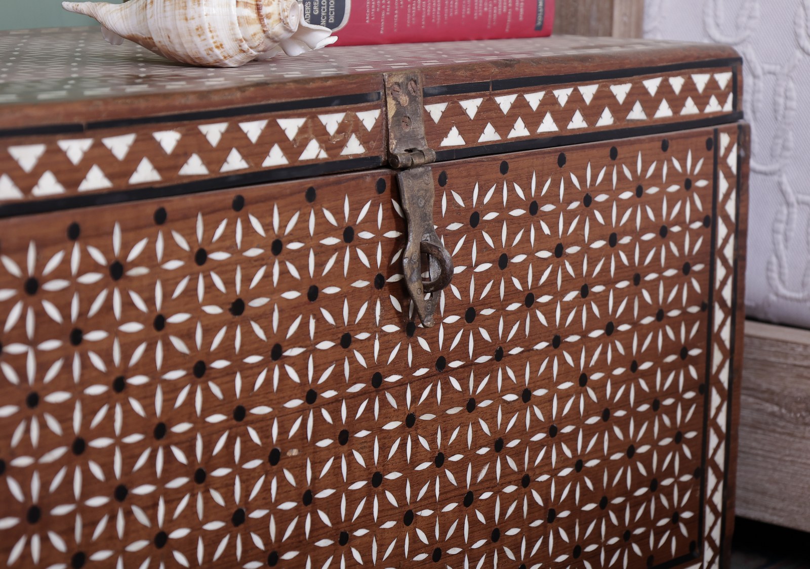 Garvock Chest