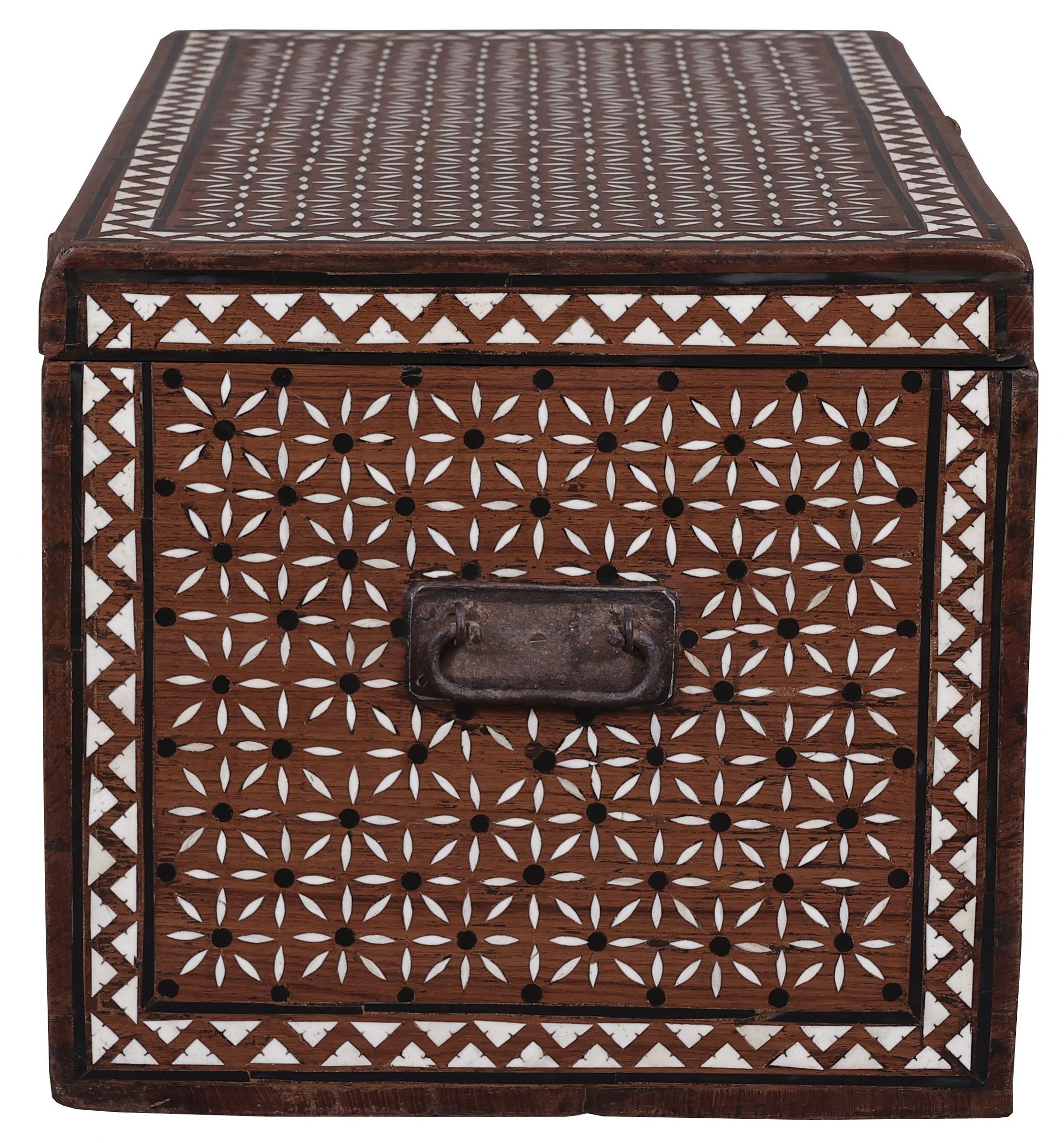 Garvock Chest