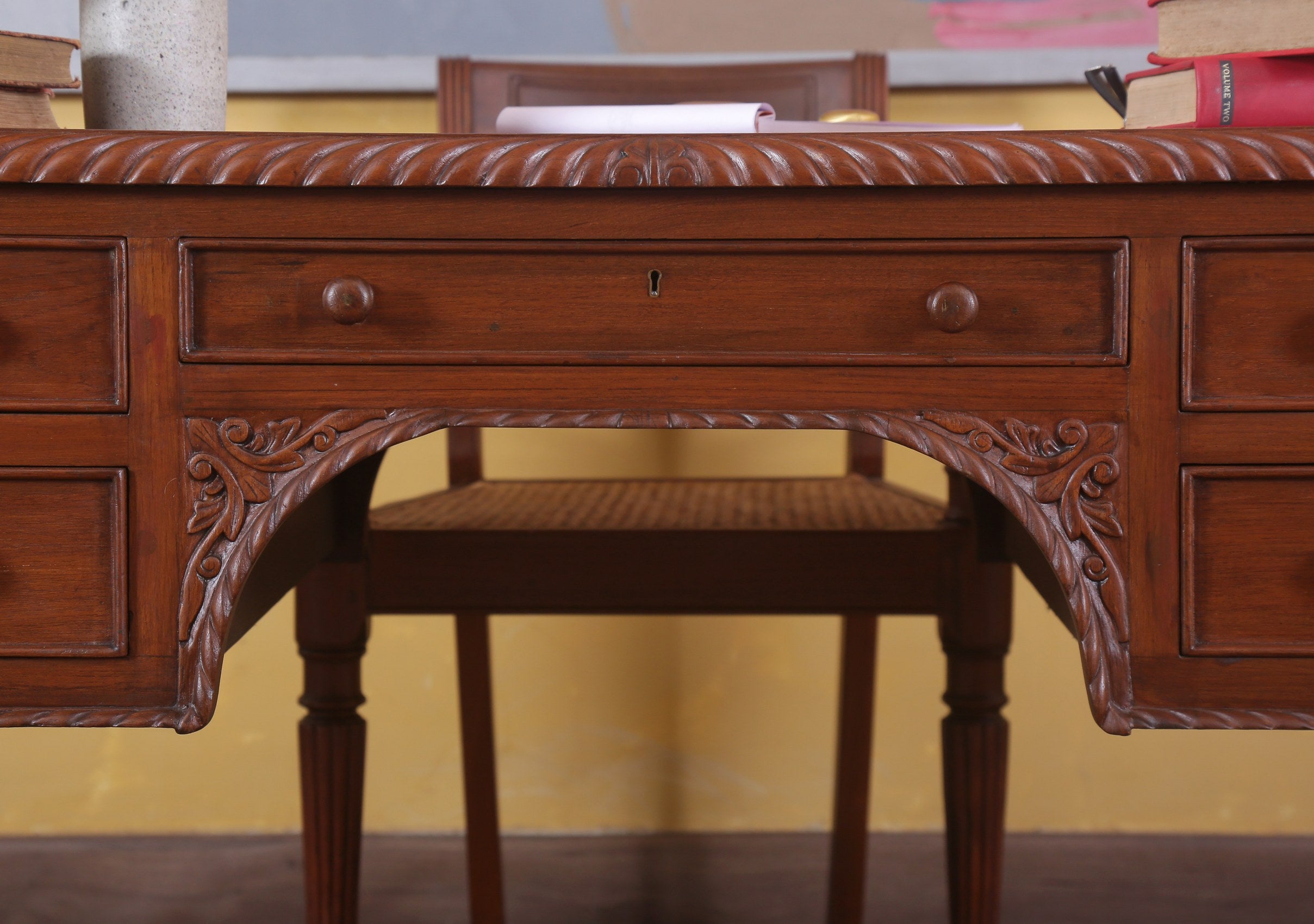 Canon Antique Partners Desk