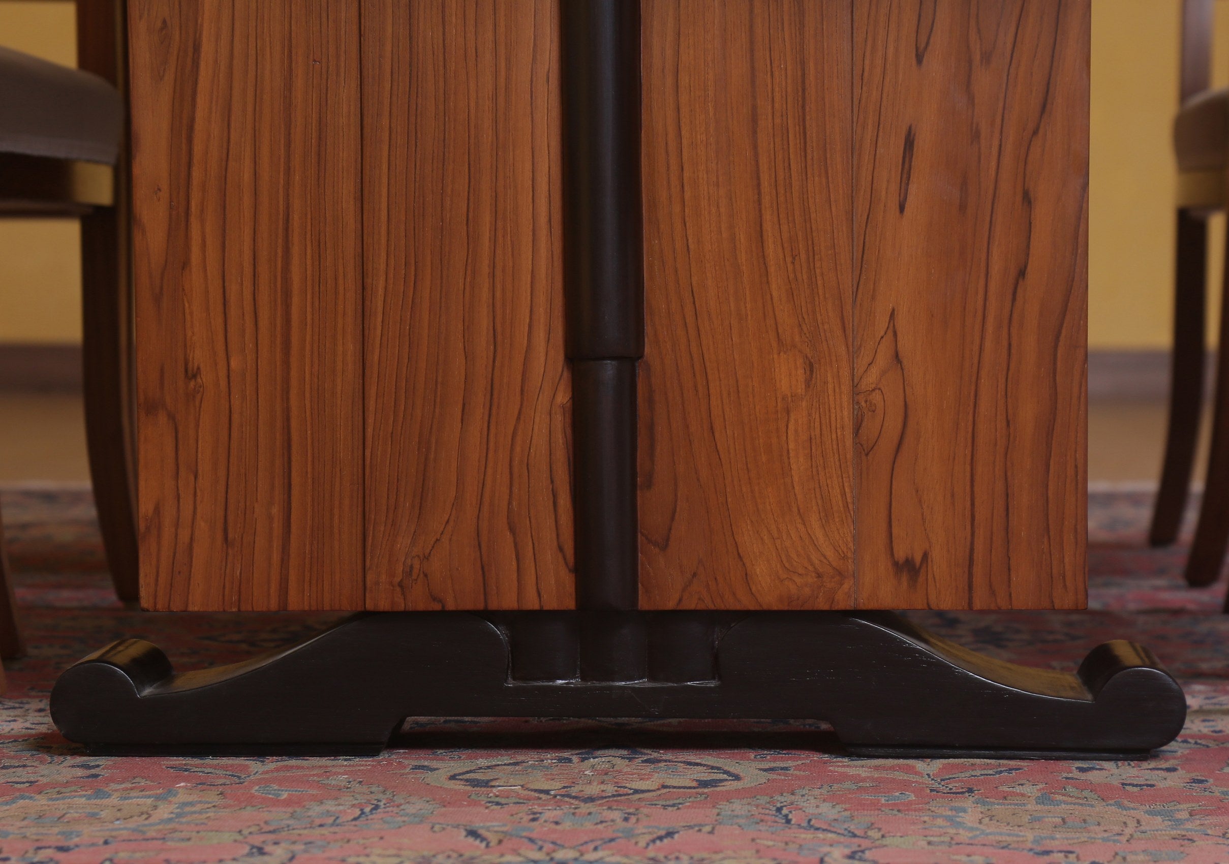 Cliff Antique Dining Table