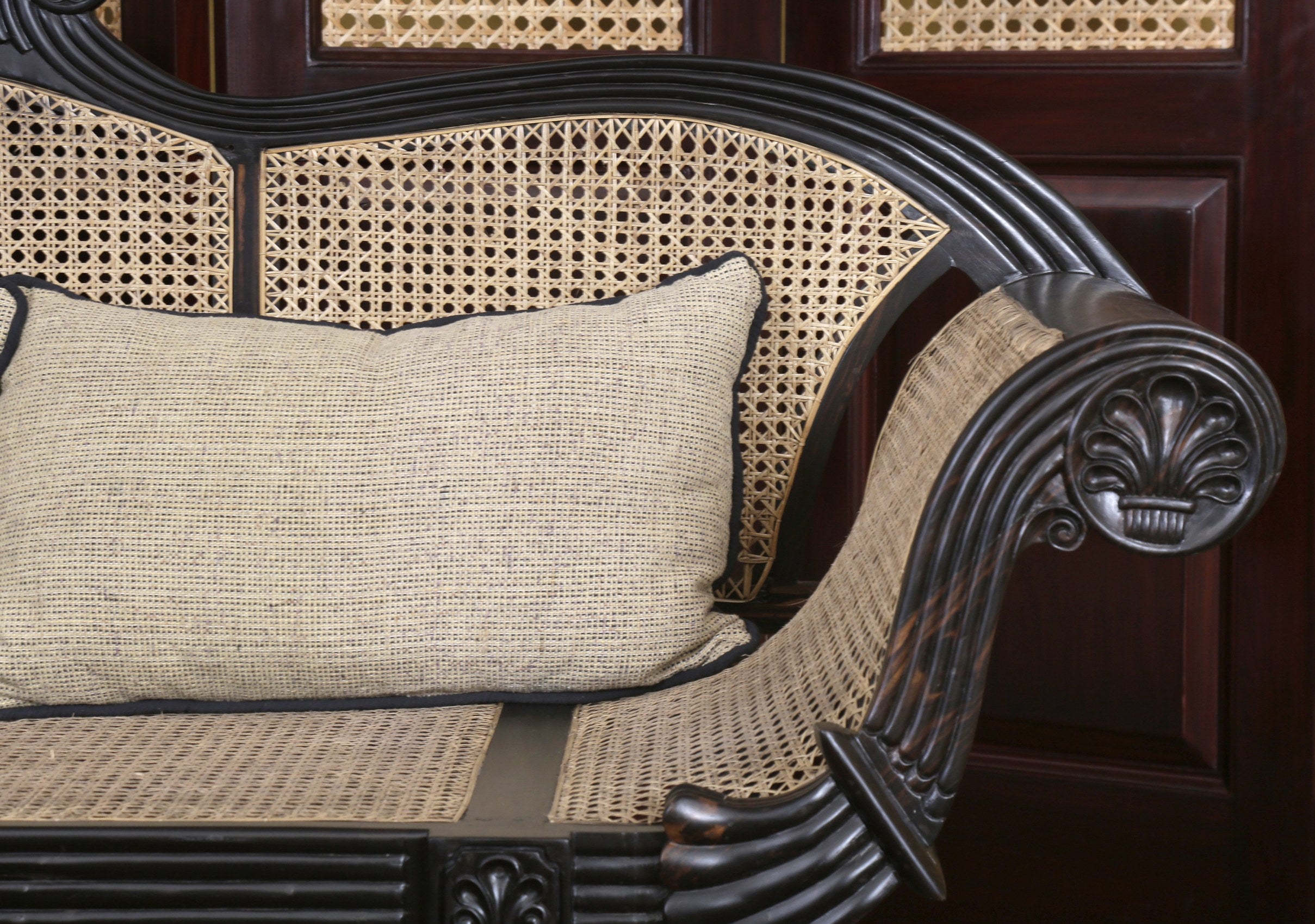 Verbeek Antique Divan