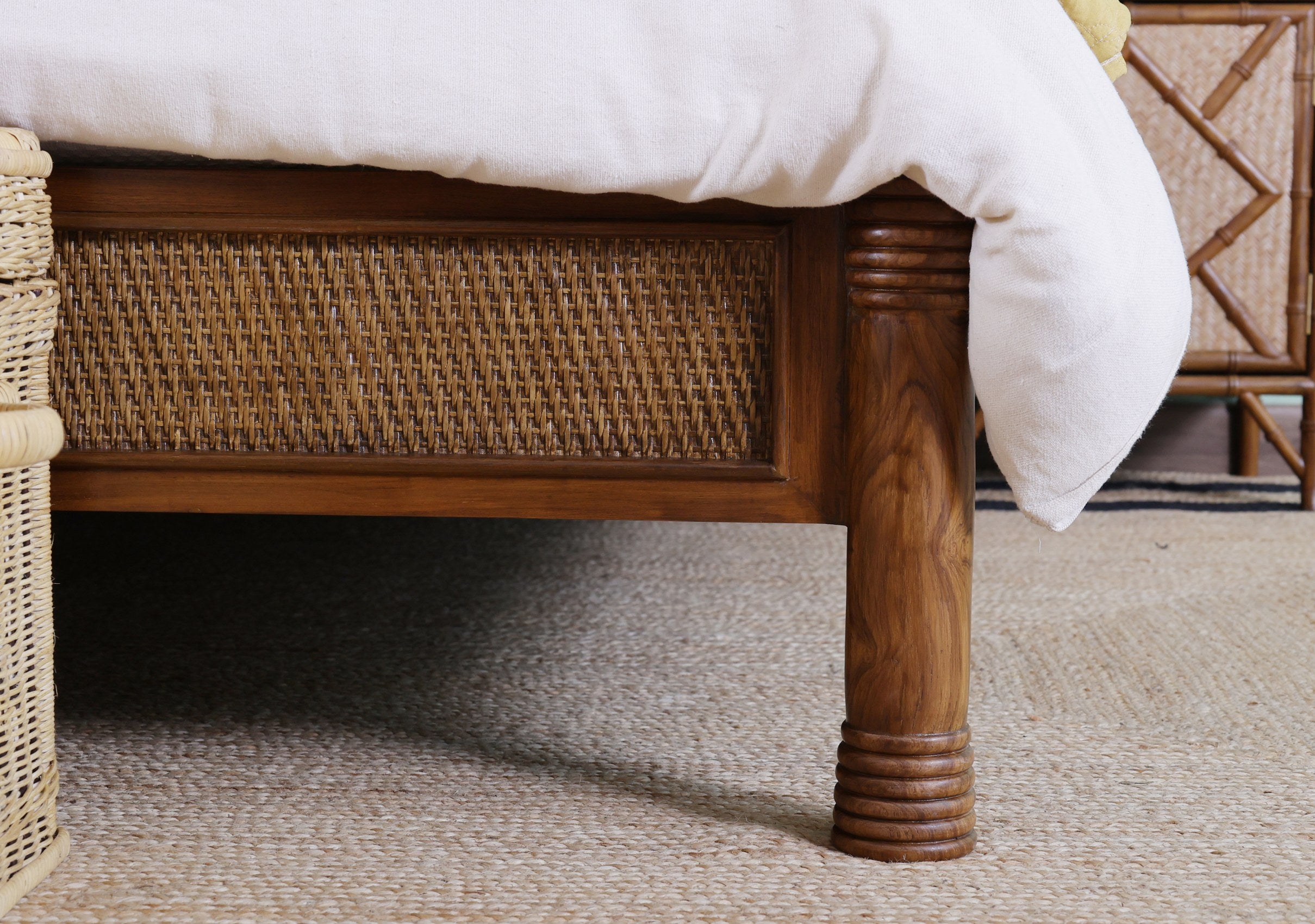 Muriel Bed