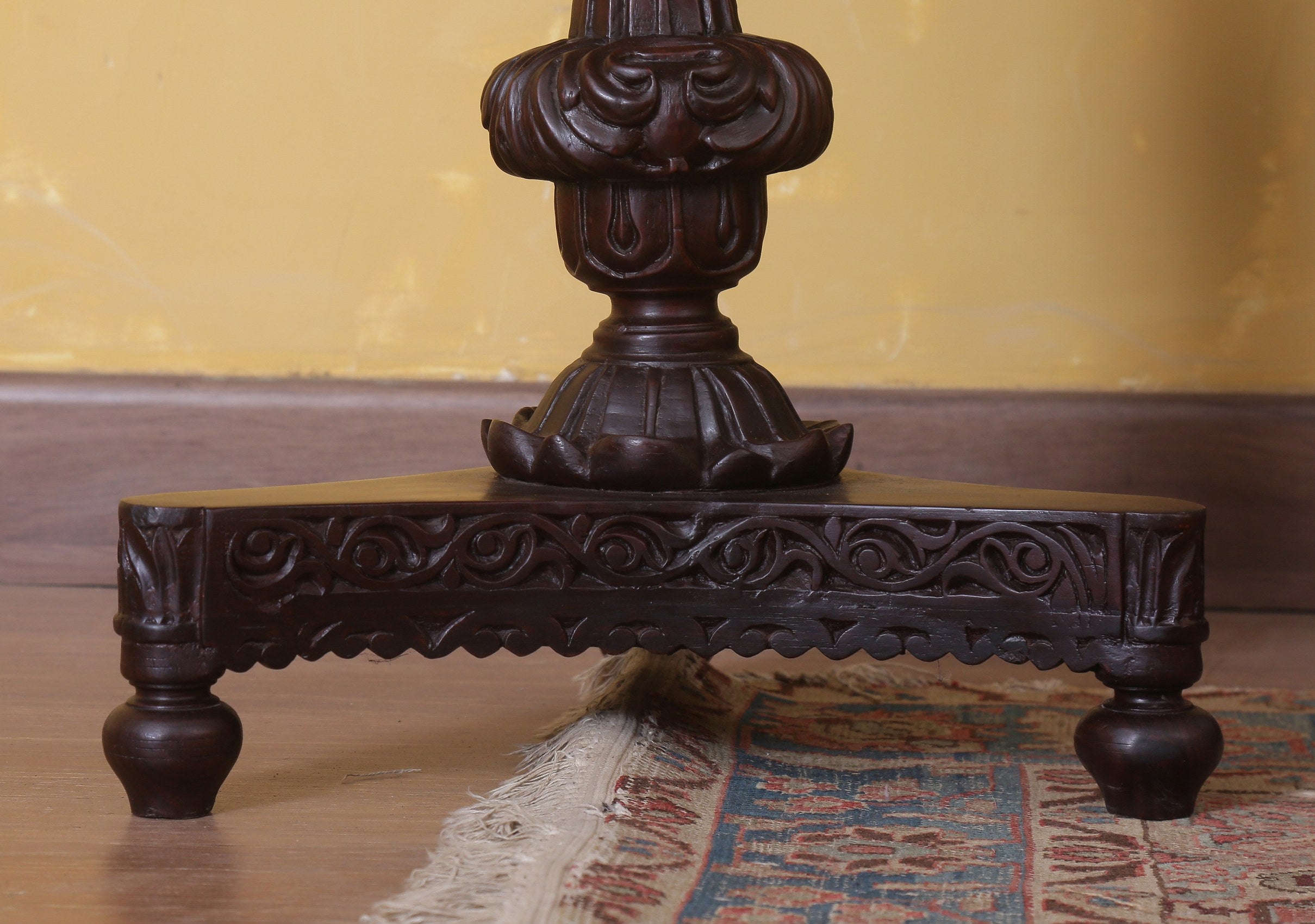 Duarte Occasional Table