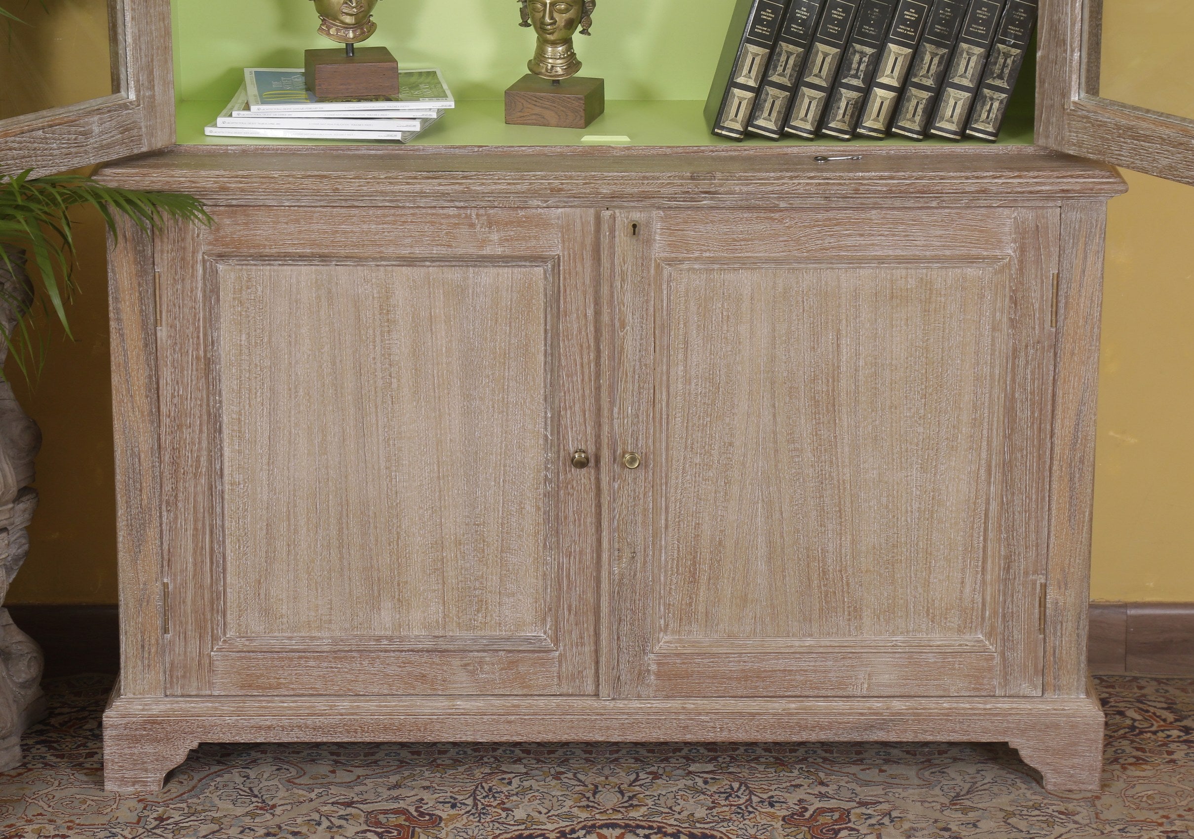 Kensington Cabinet