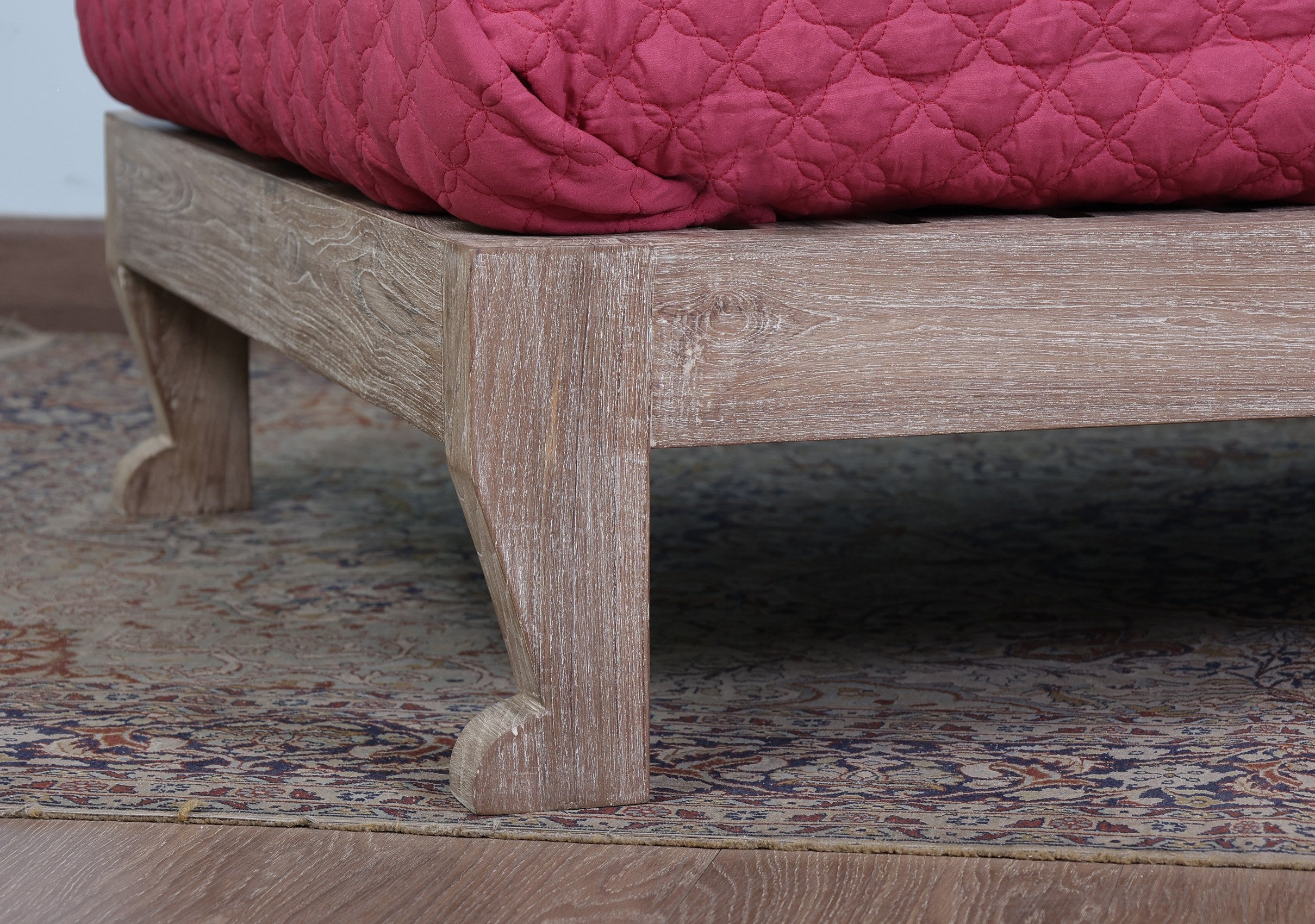 Benton Day Bed