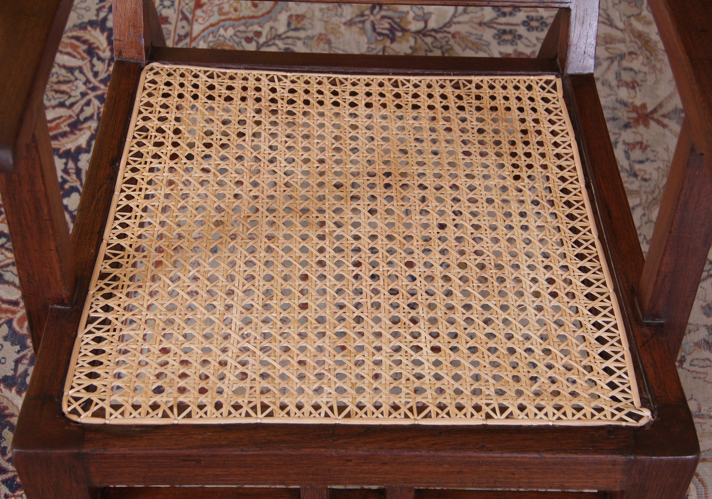 Oswald Easy Chair