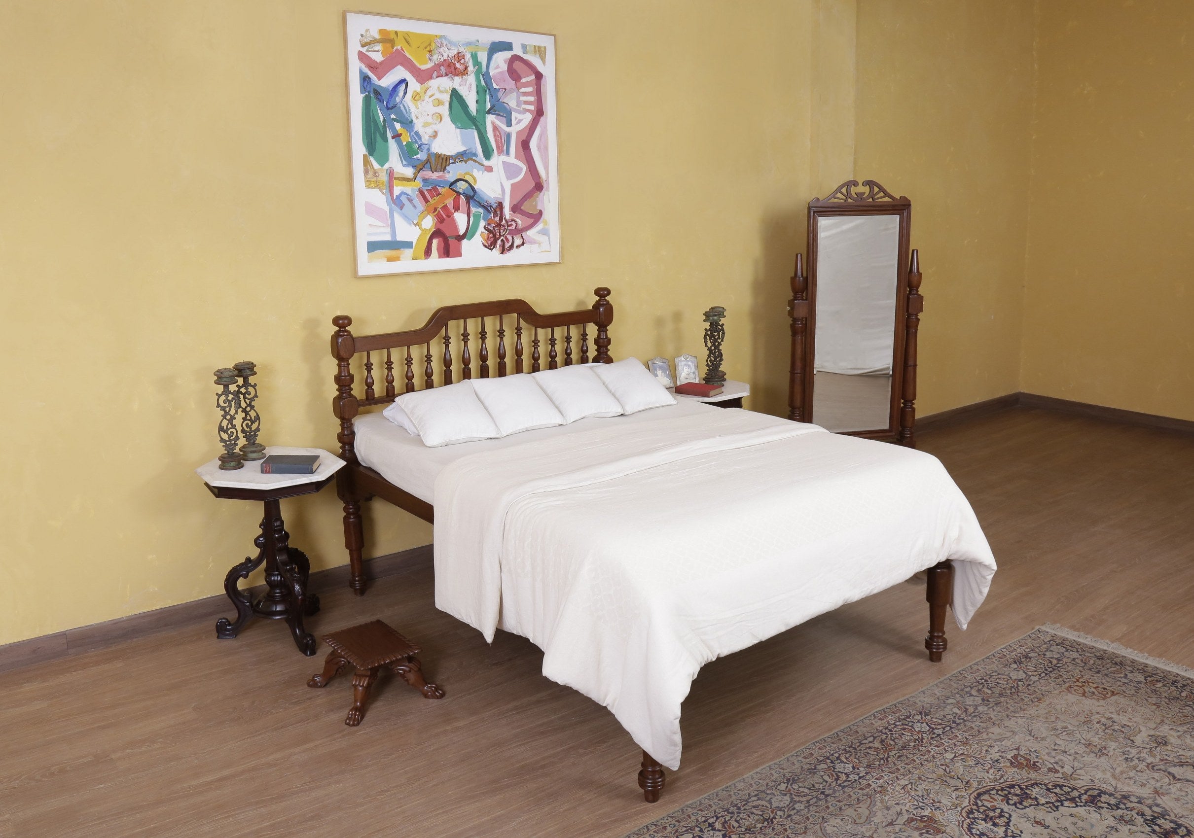 Friches Footstool