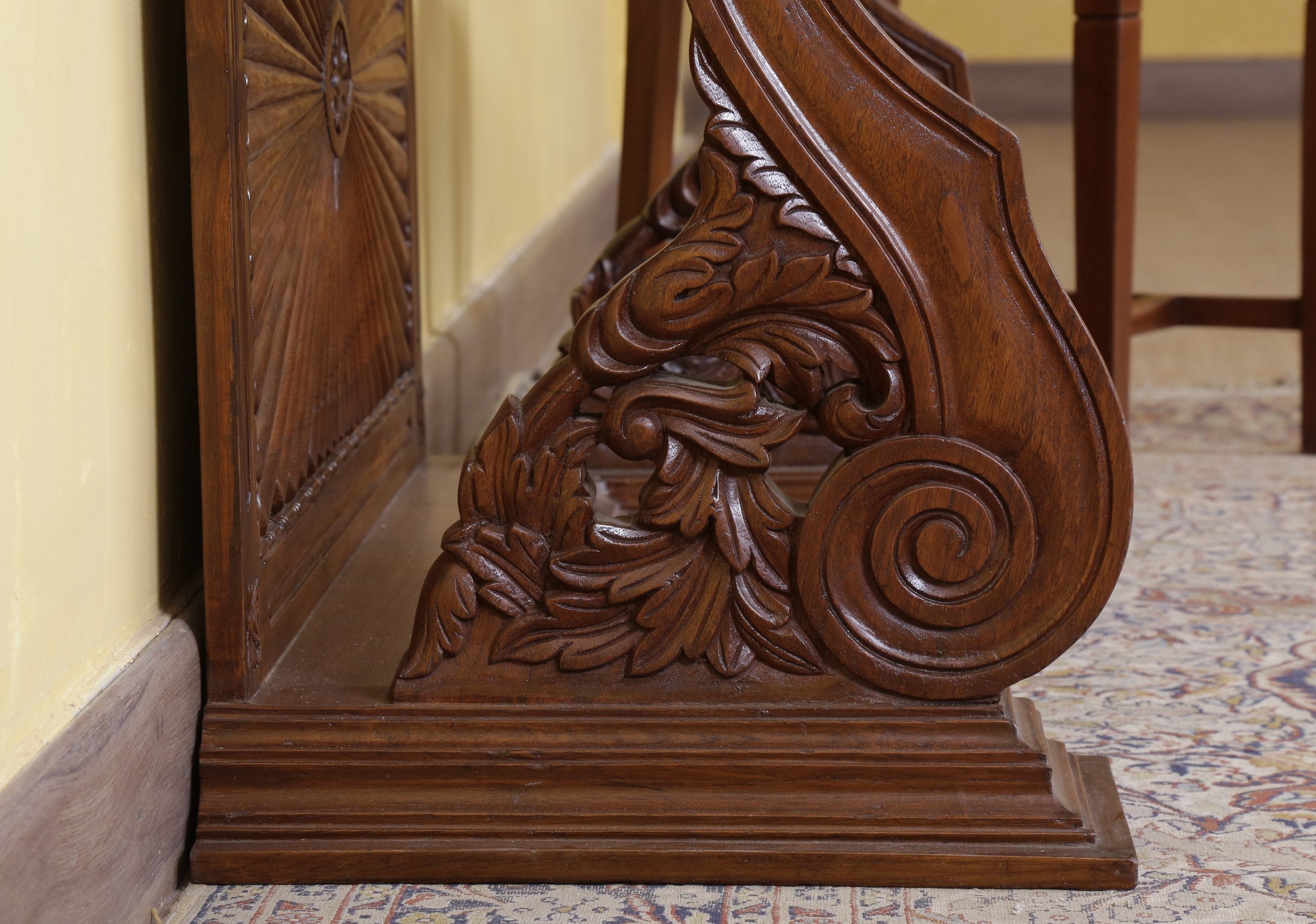 Vaughan Console Table