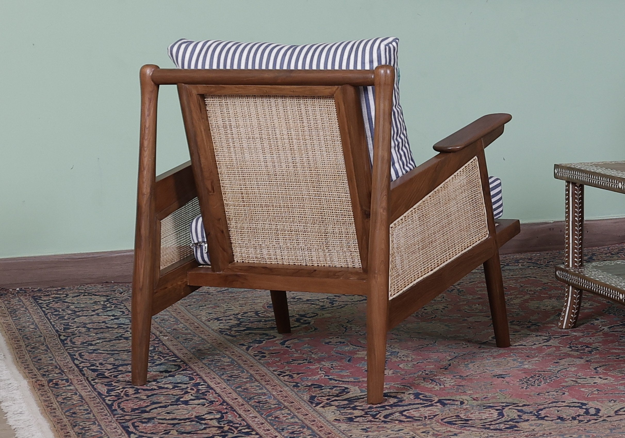 Neeson Easy Chair