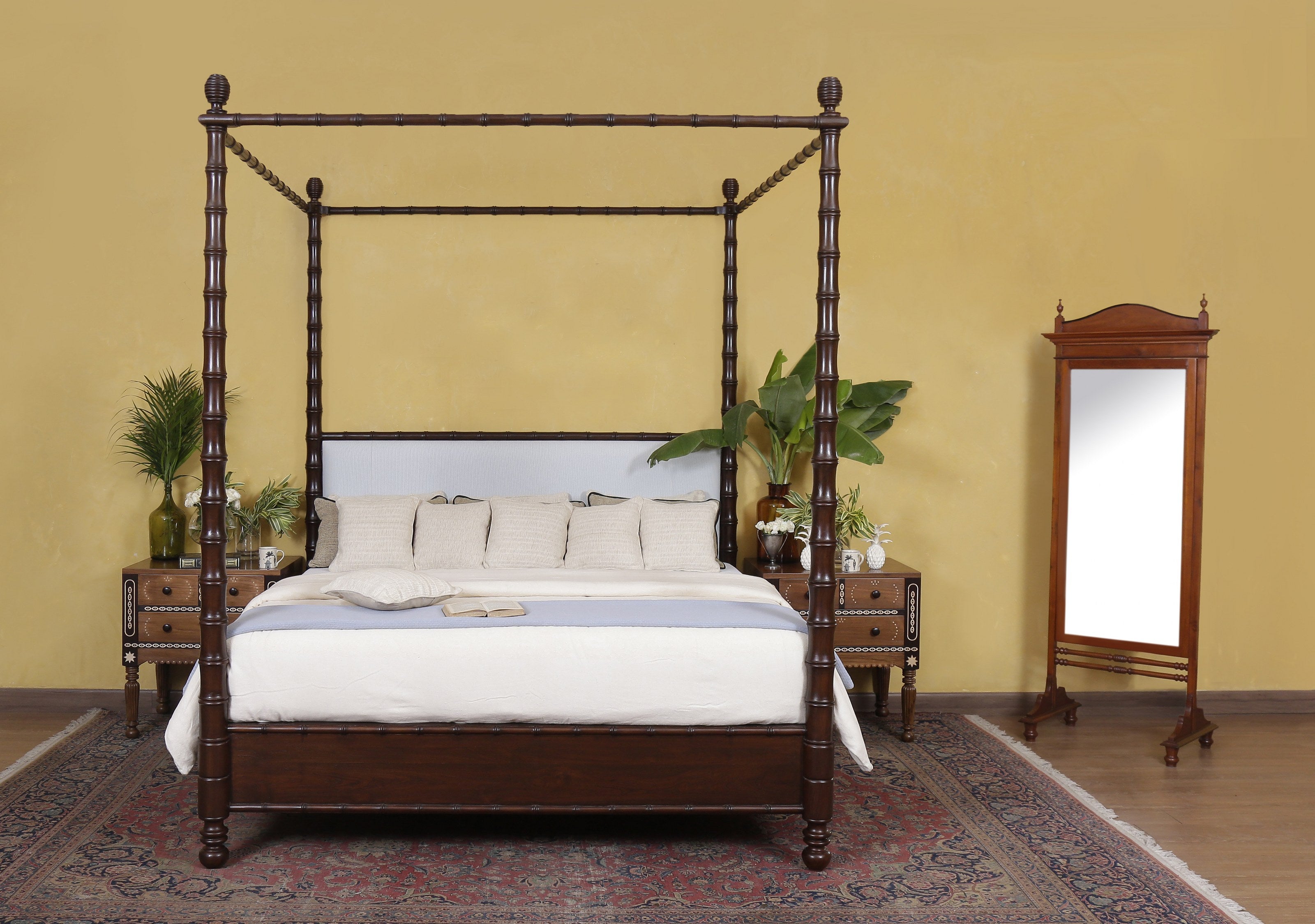 Seton Free-Standing Mirror