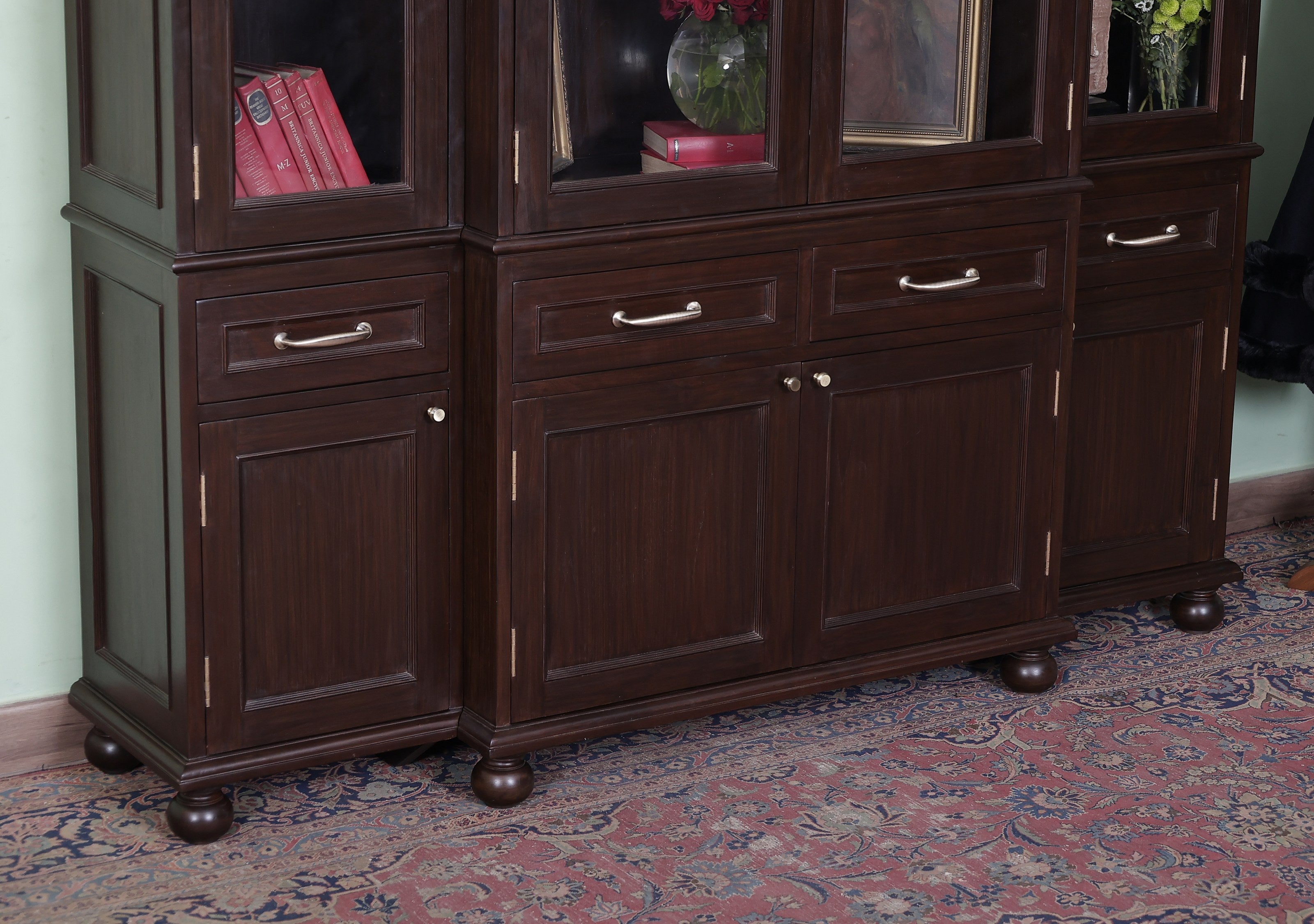 Westmead Cabinet
