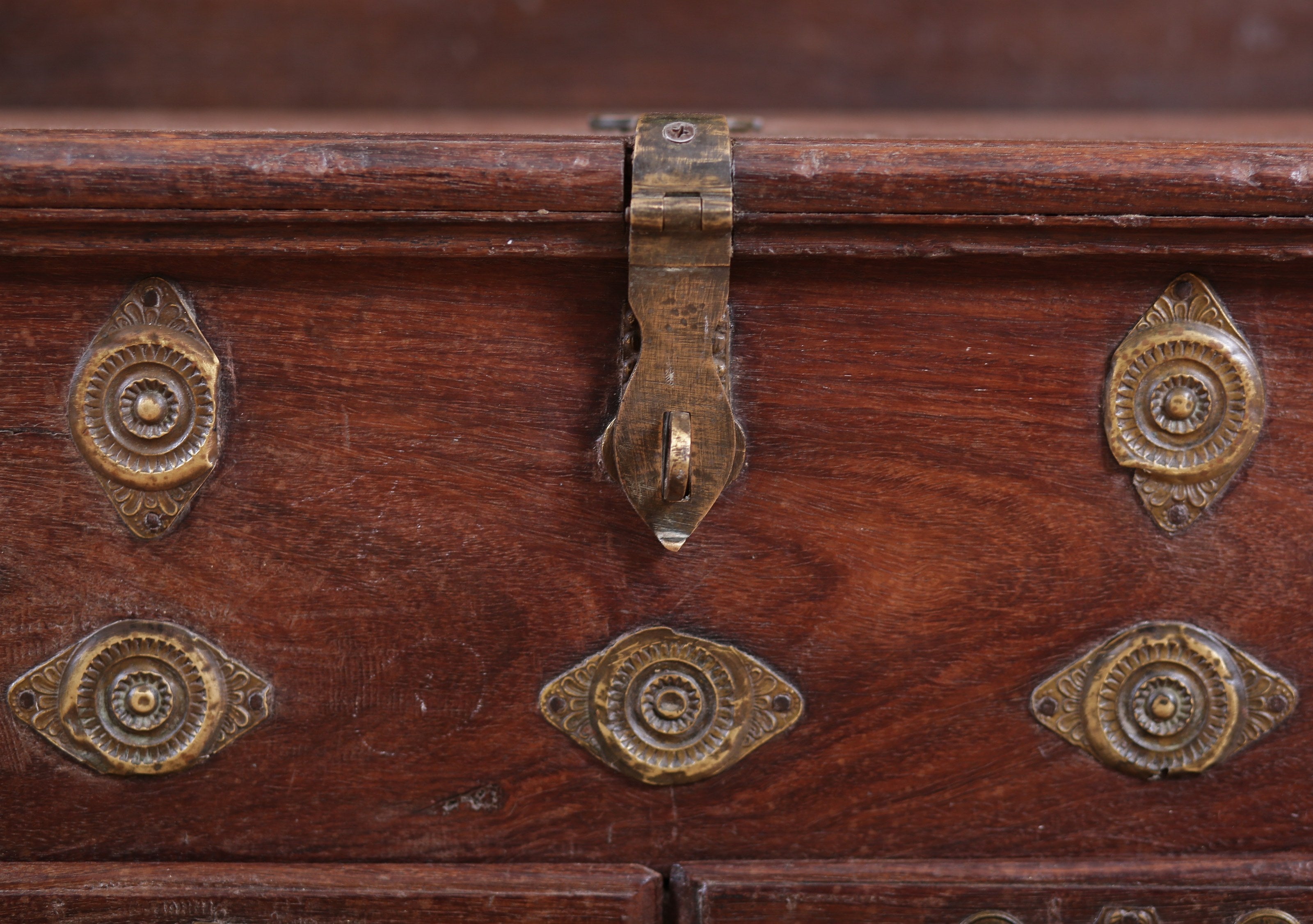 Langdon Antique Chest