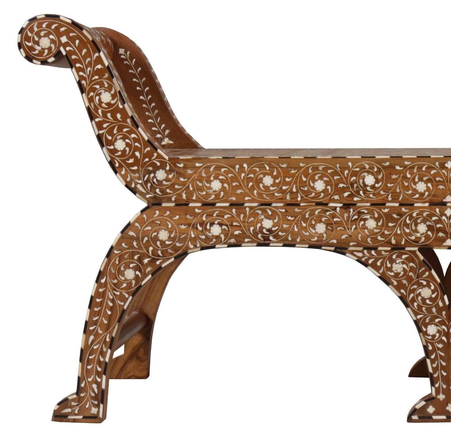 Walrond Bench
