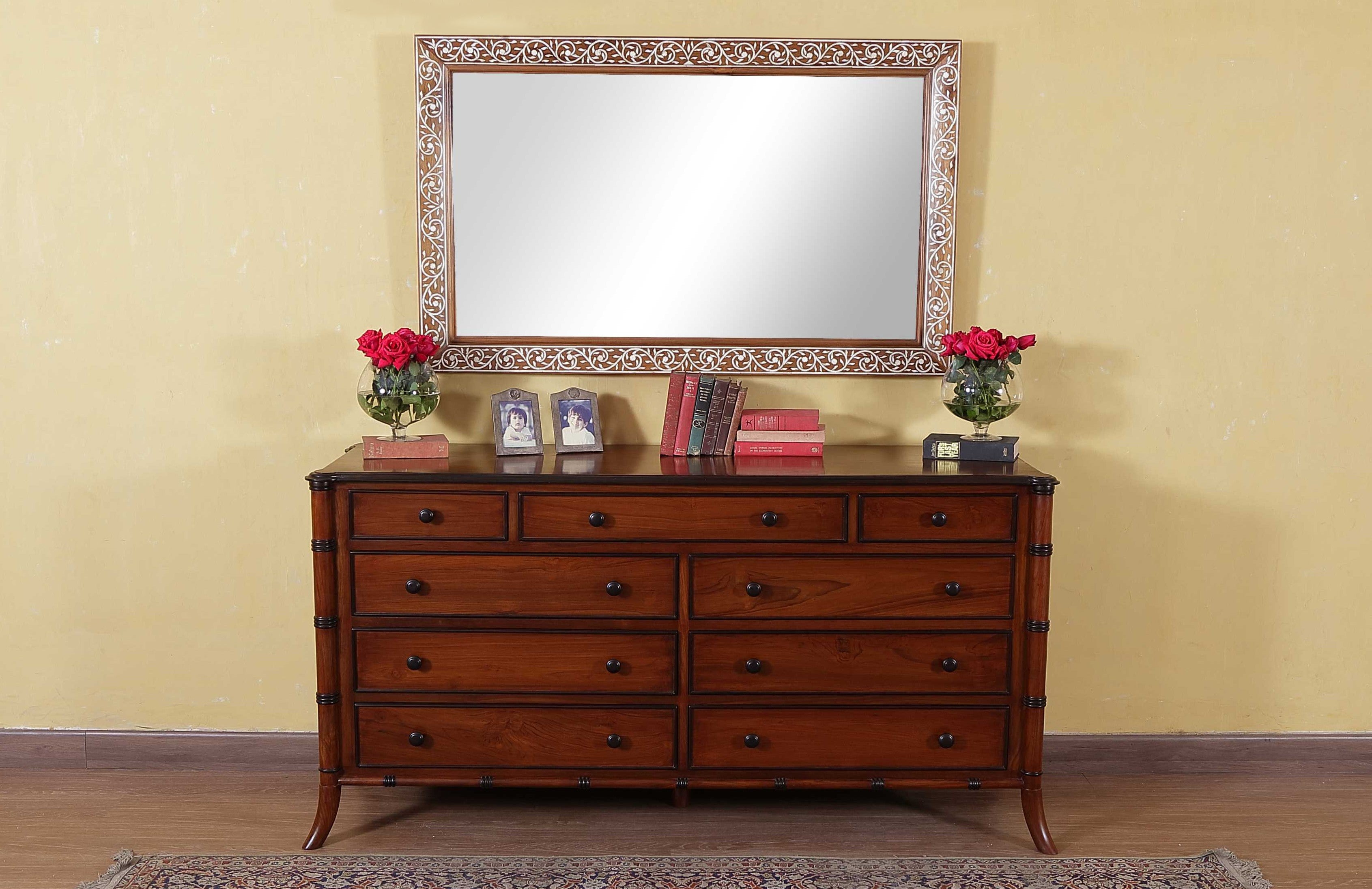 Shore Dresser