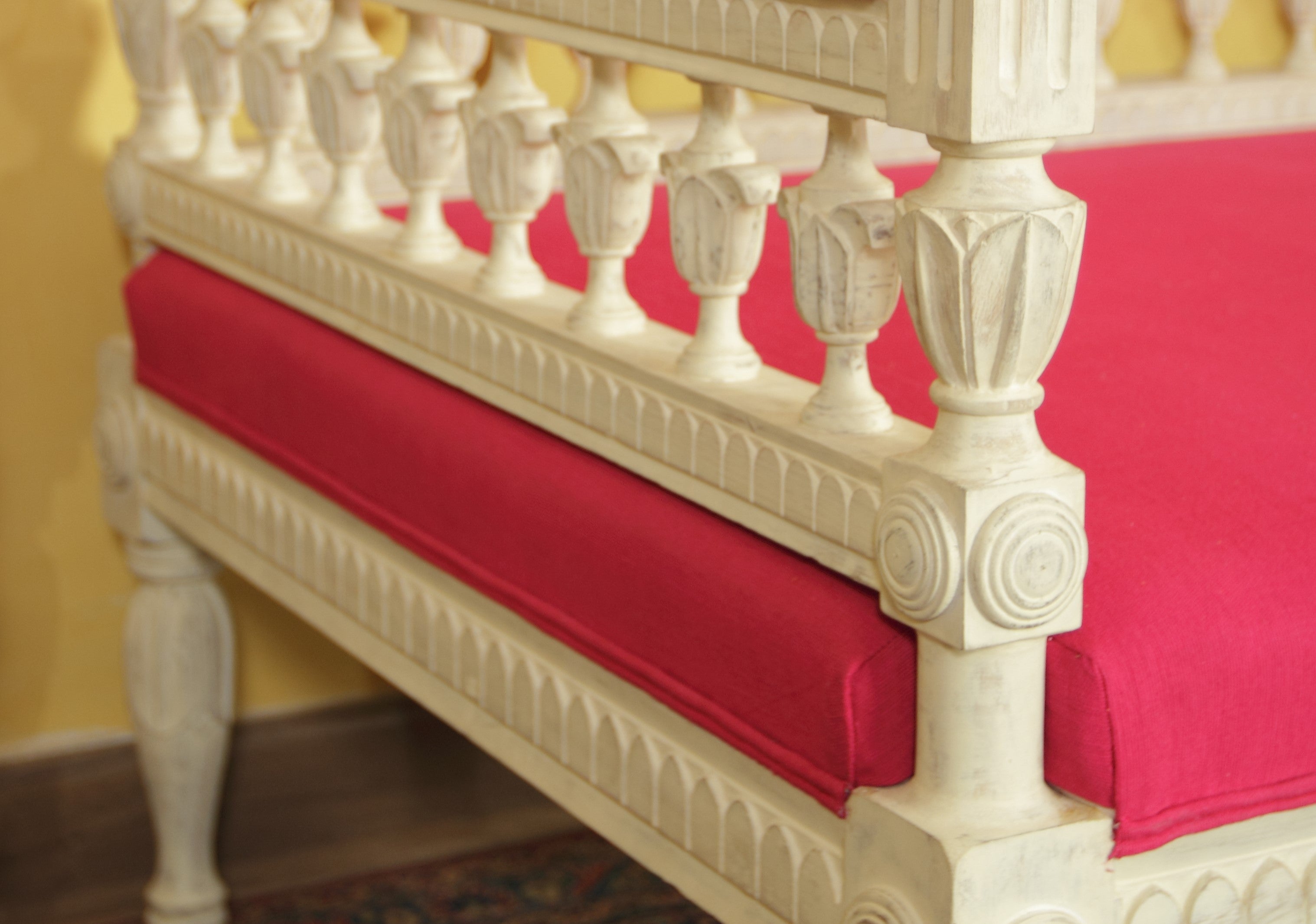 Everard Sofa