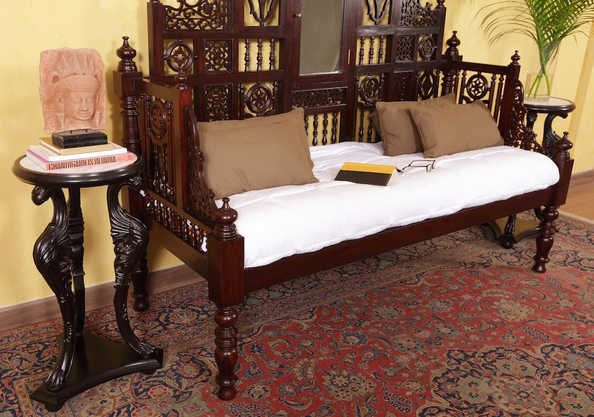 Van Hoorn Opium Bed