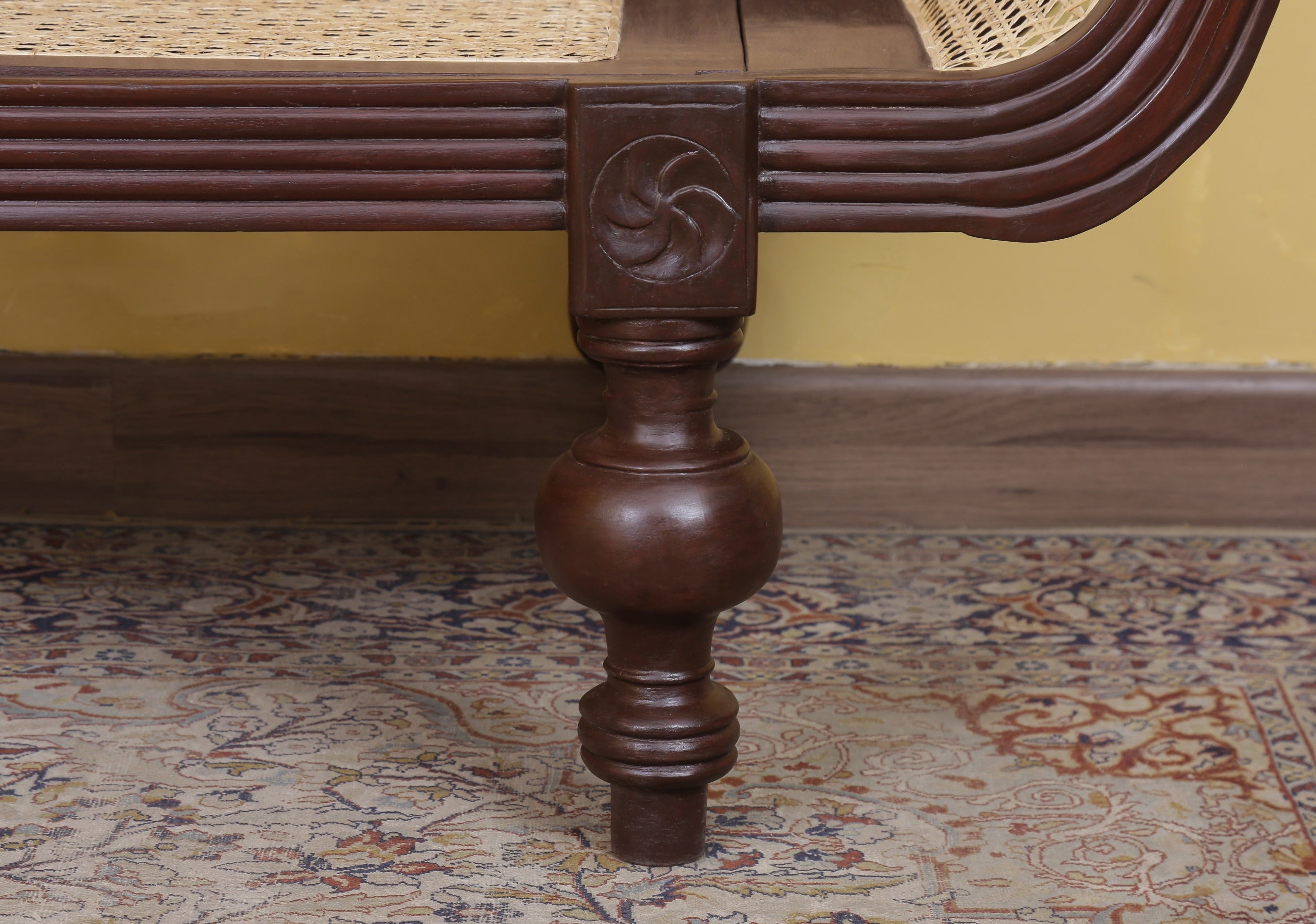 Van Plattenberg Antique Divan
