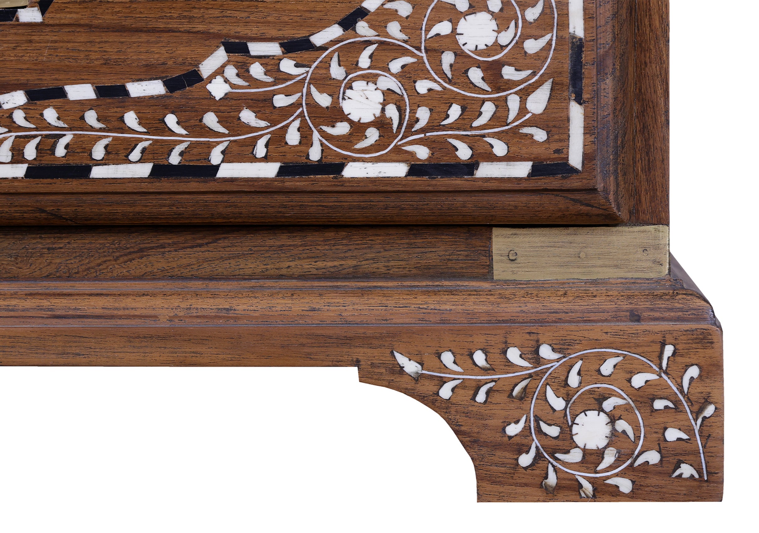 Sharples Chest of Drawers