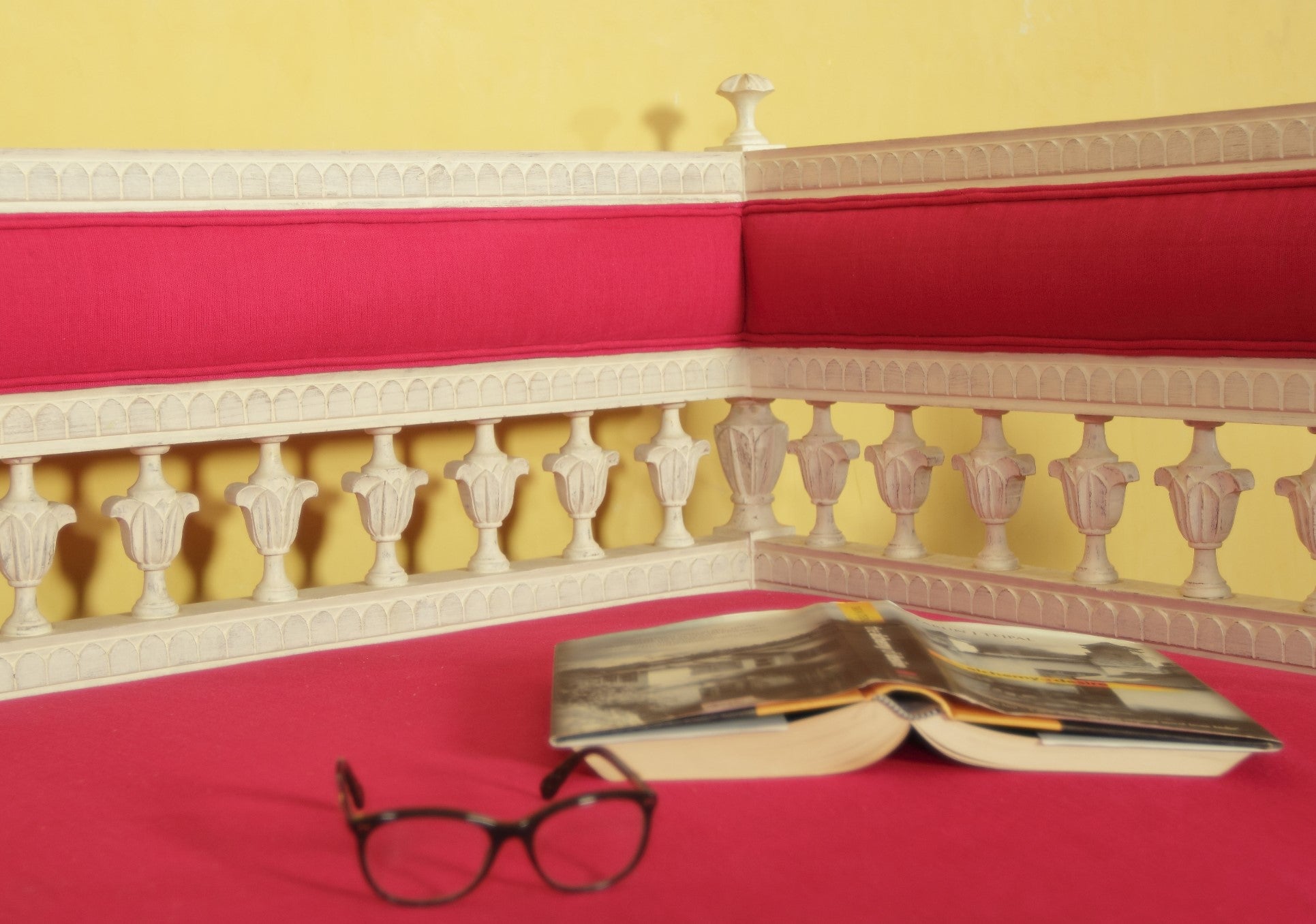 Everard Sofa