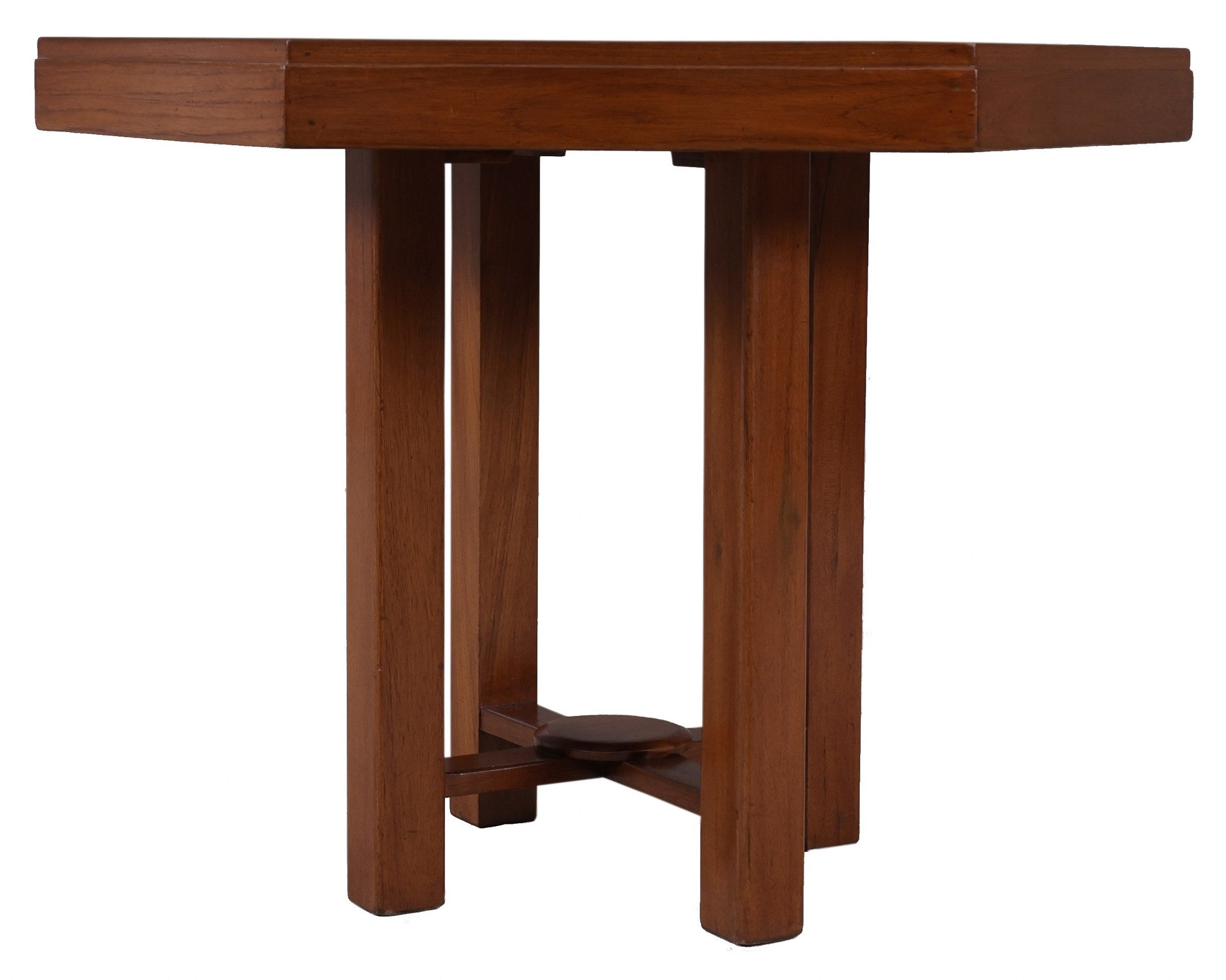 Benitez Game Table