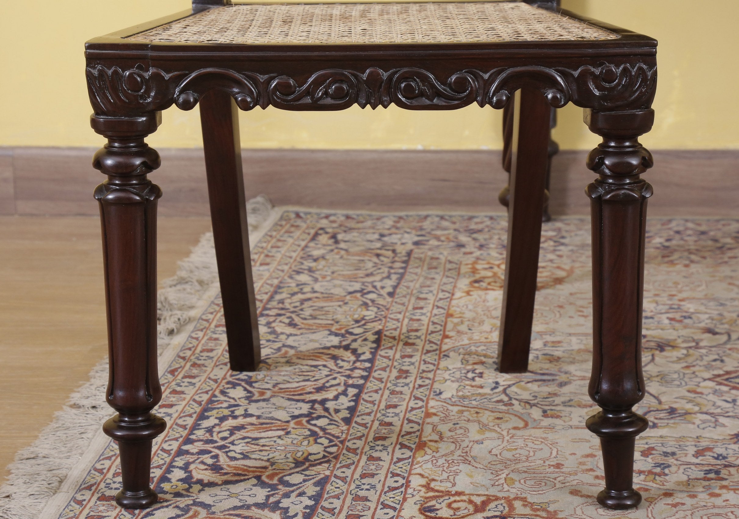 Alfonso Chair