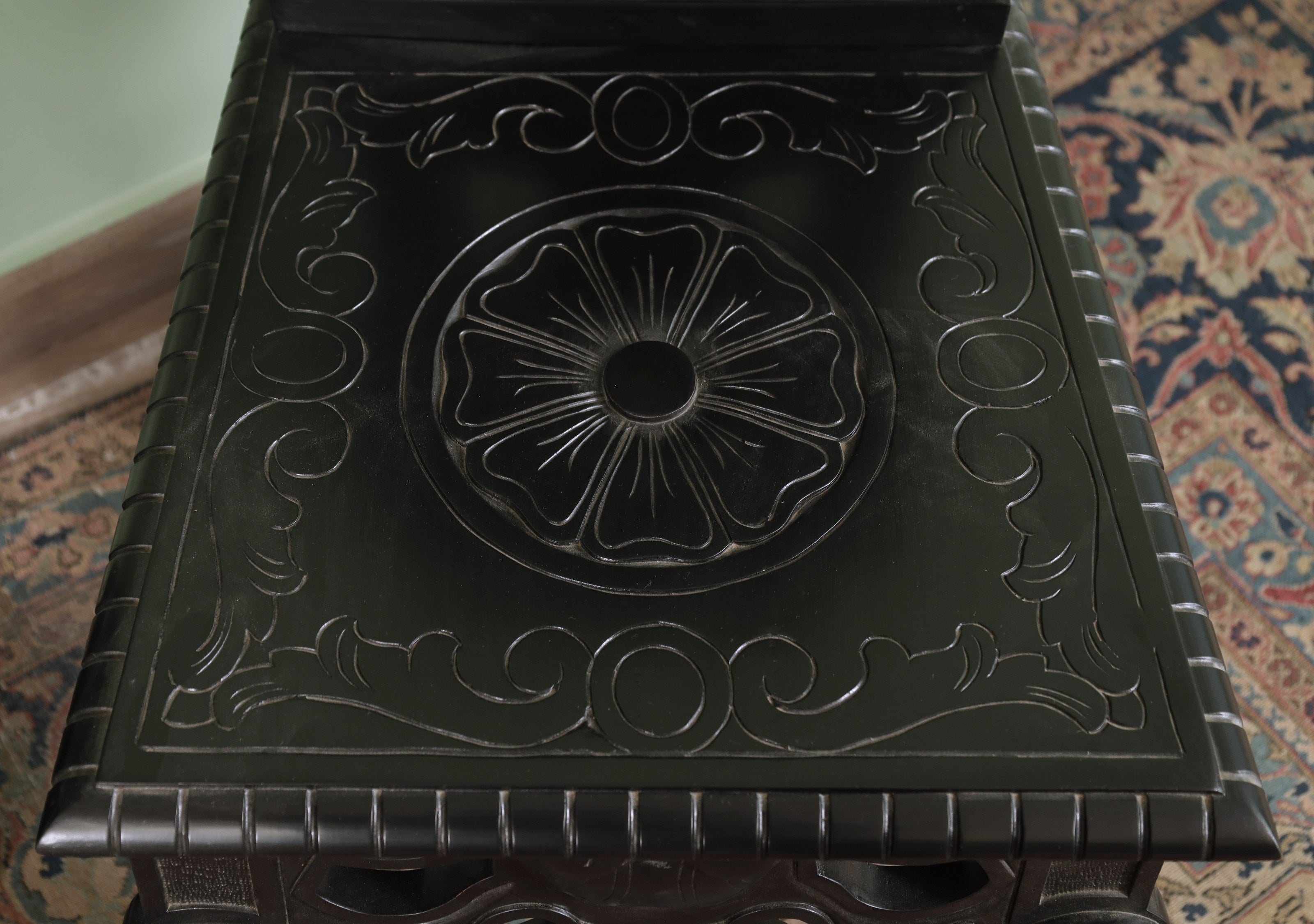 Deering Chair