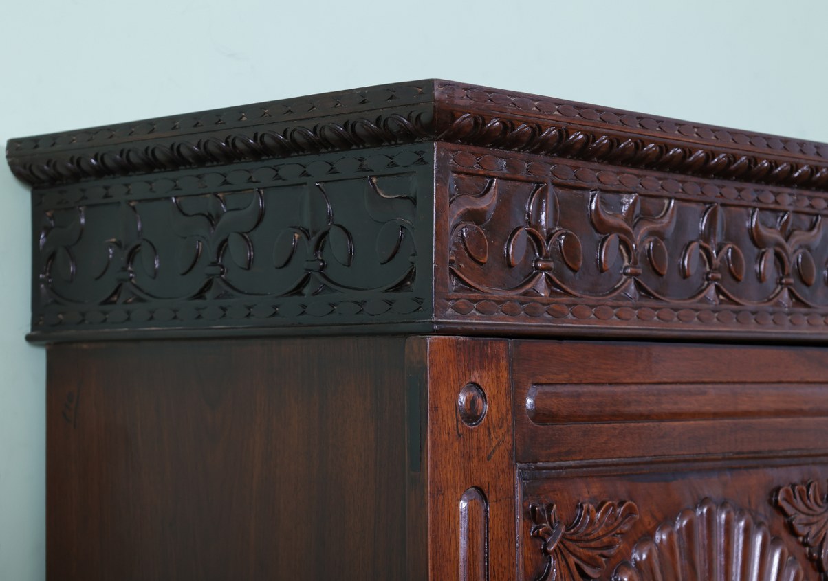 Hengel antique Sunburst Cabinet