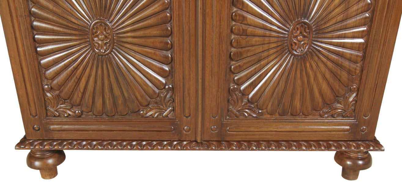 Monck Armoire