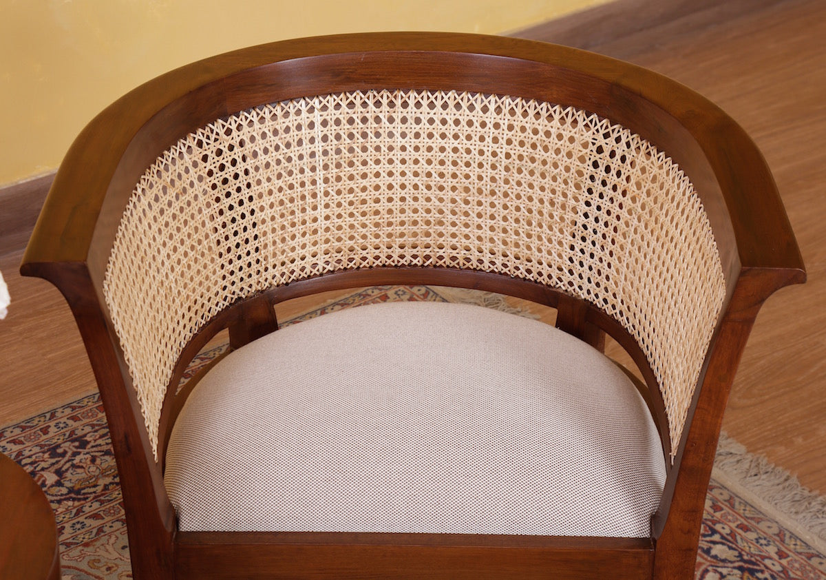 Rodrigo Chair
