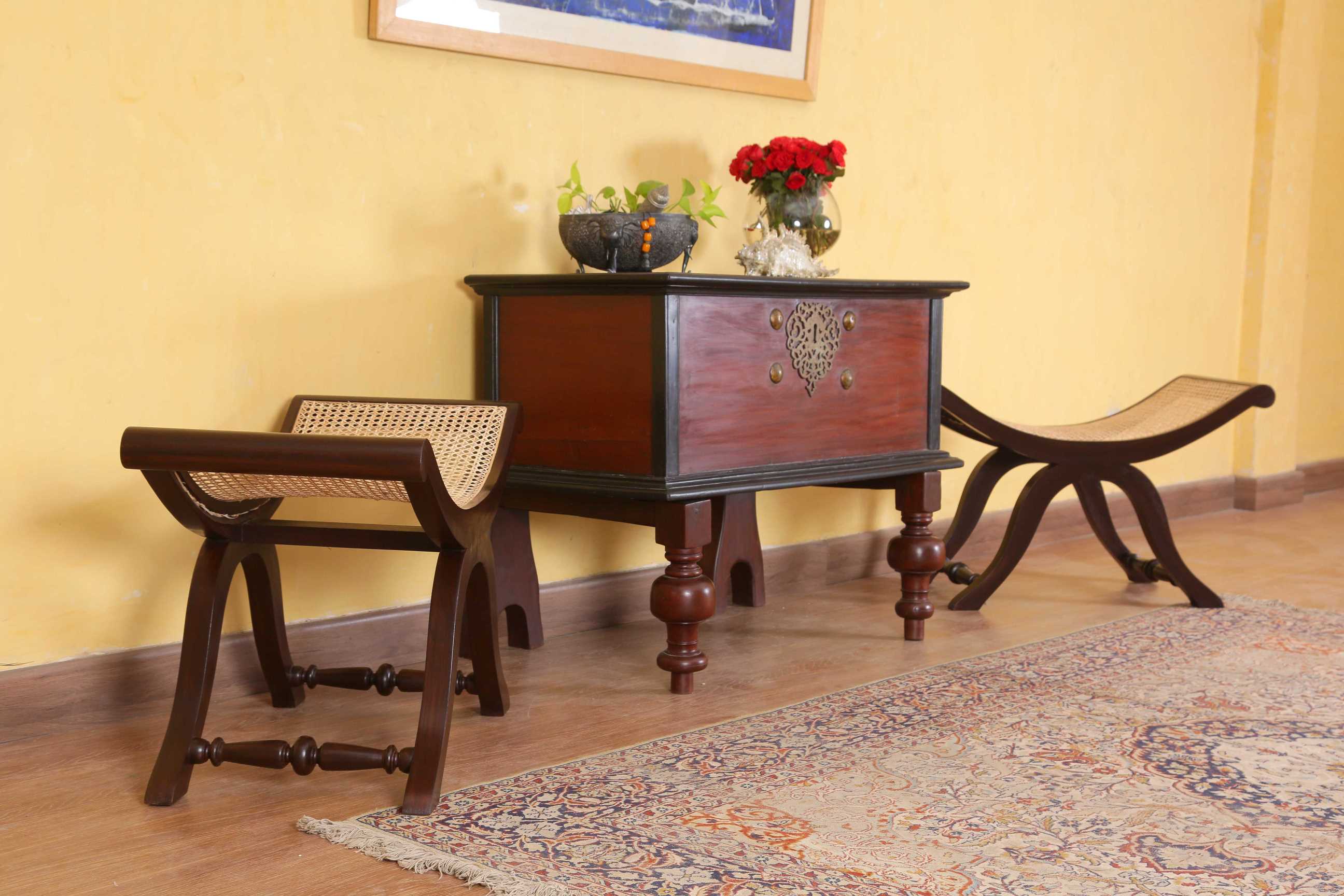 Richaud Stool