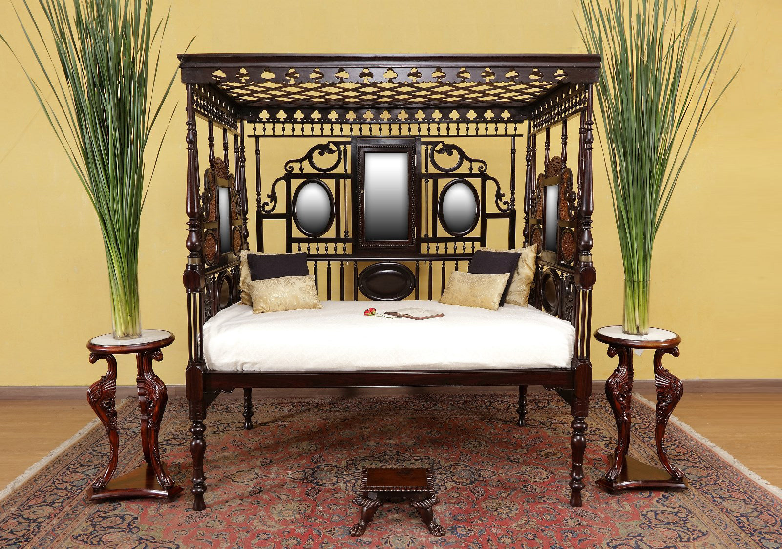 Dundas Day Bed