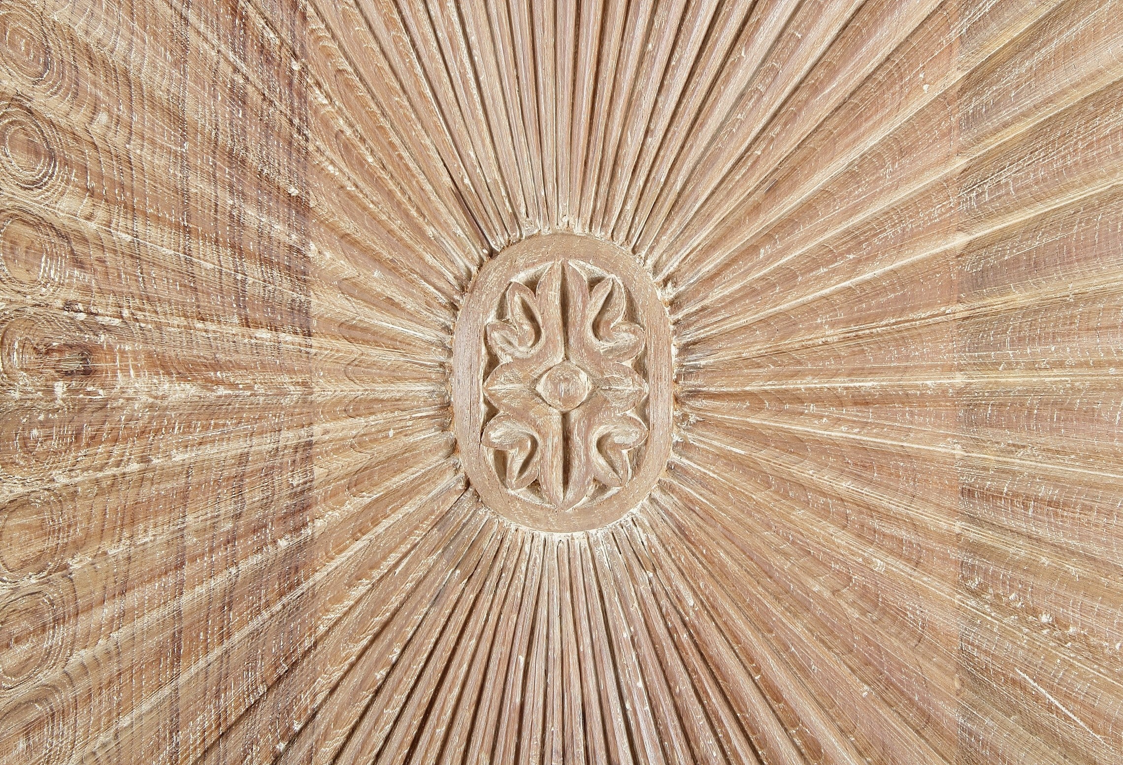 Tennent Armoire