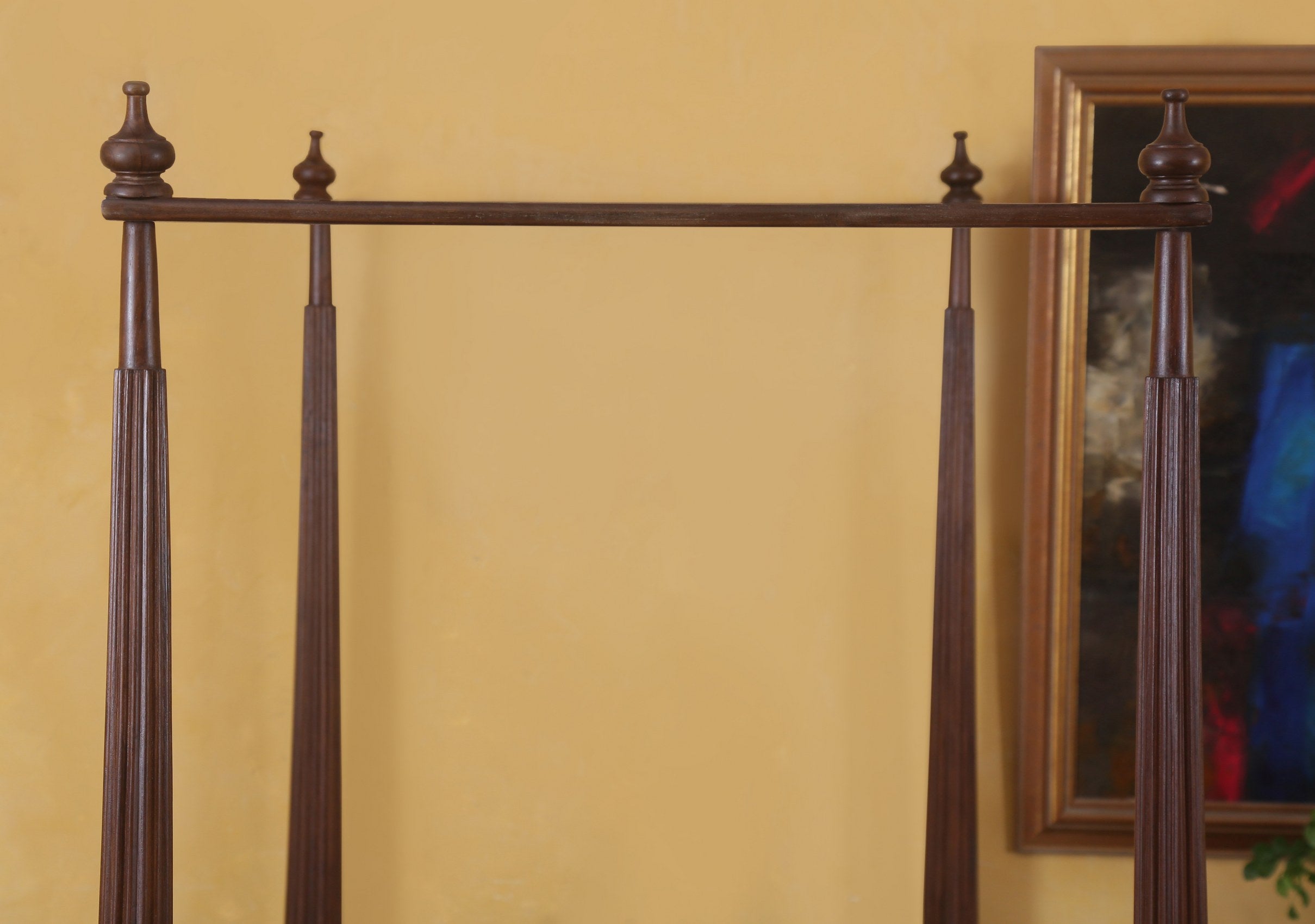 Joan Poster Bed