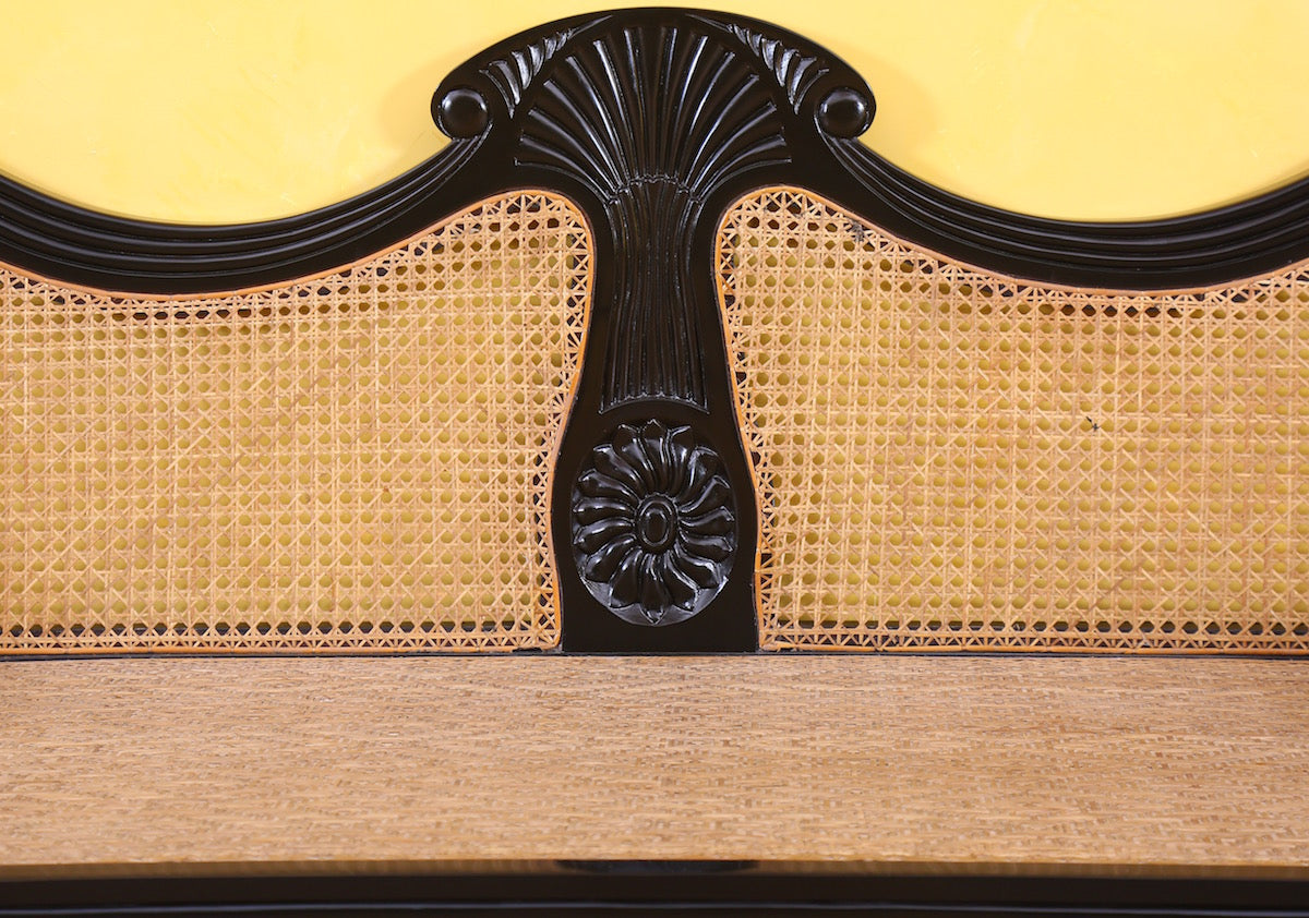 Oudtshoorn Divan