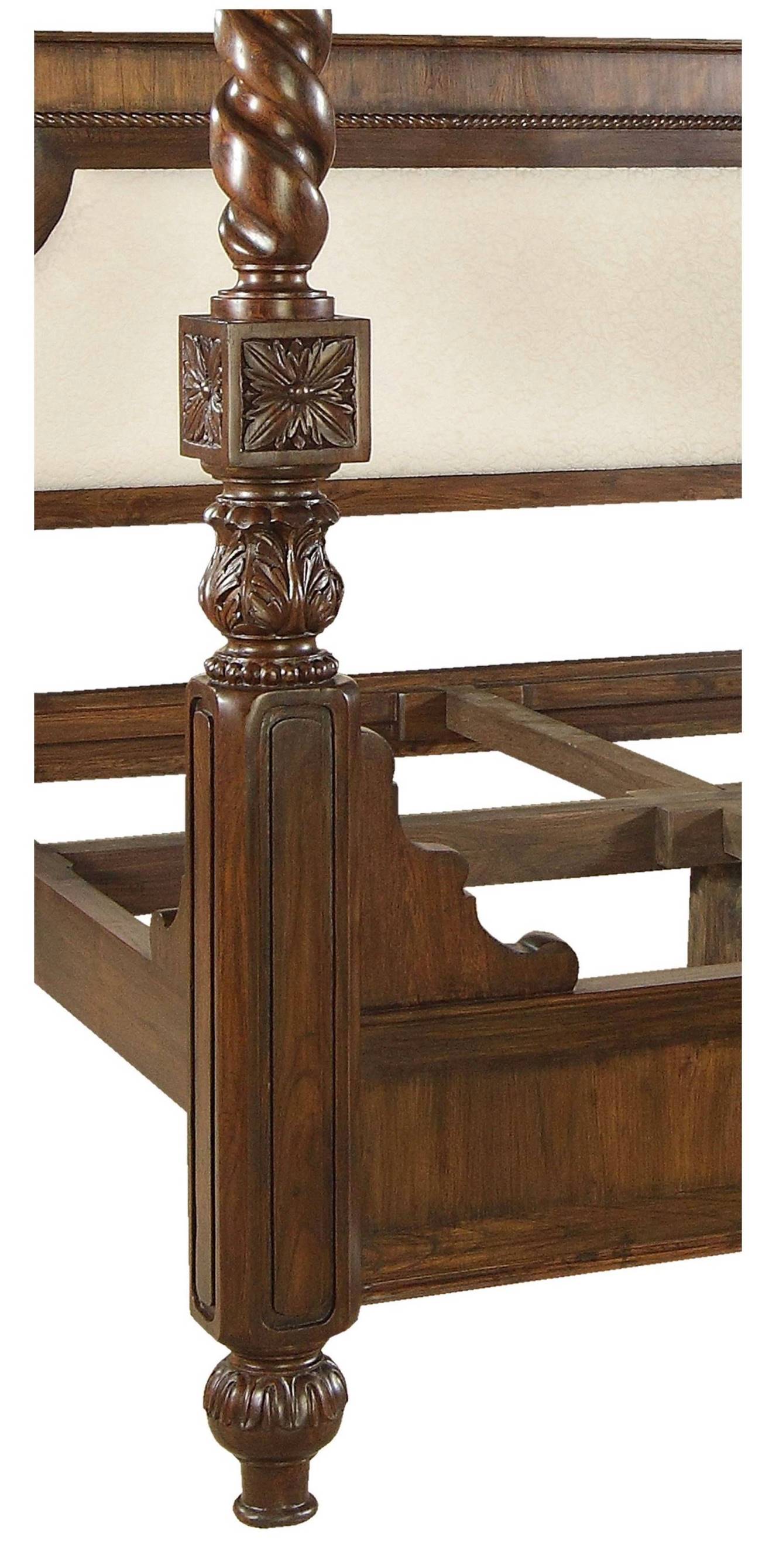 Villiers Four Poster Bed