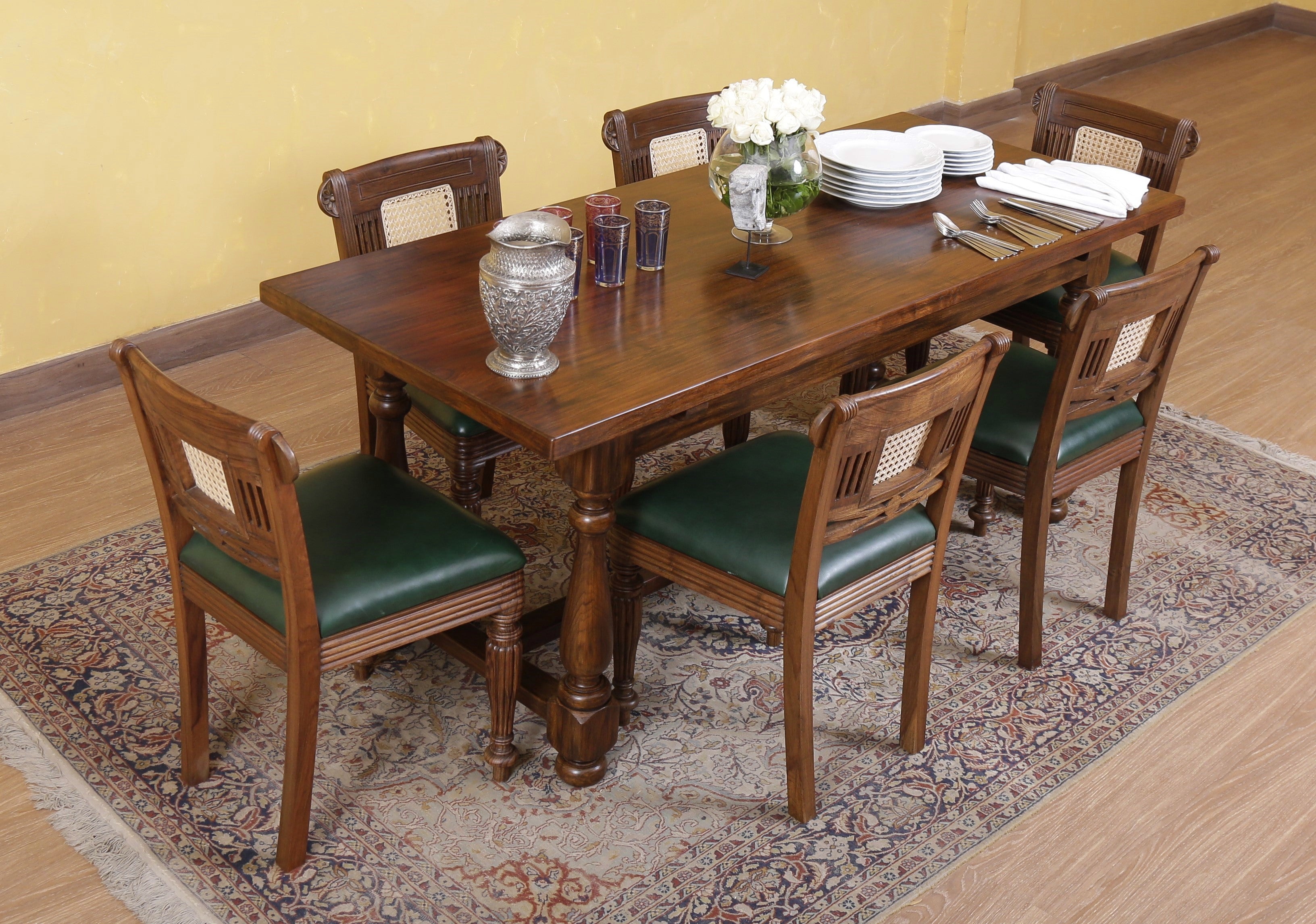 Sebastian Dining Table