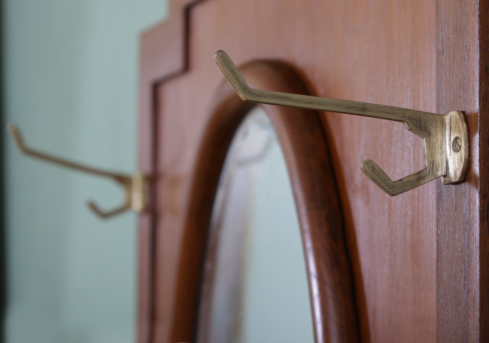 Kervel Hat Stand