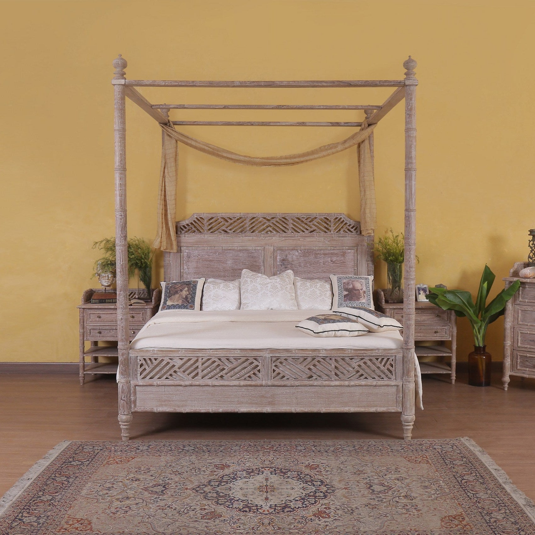 Curacao Bamboo Poster Bed