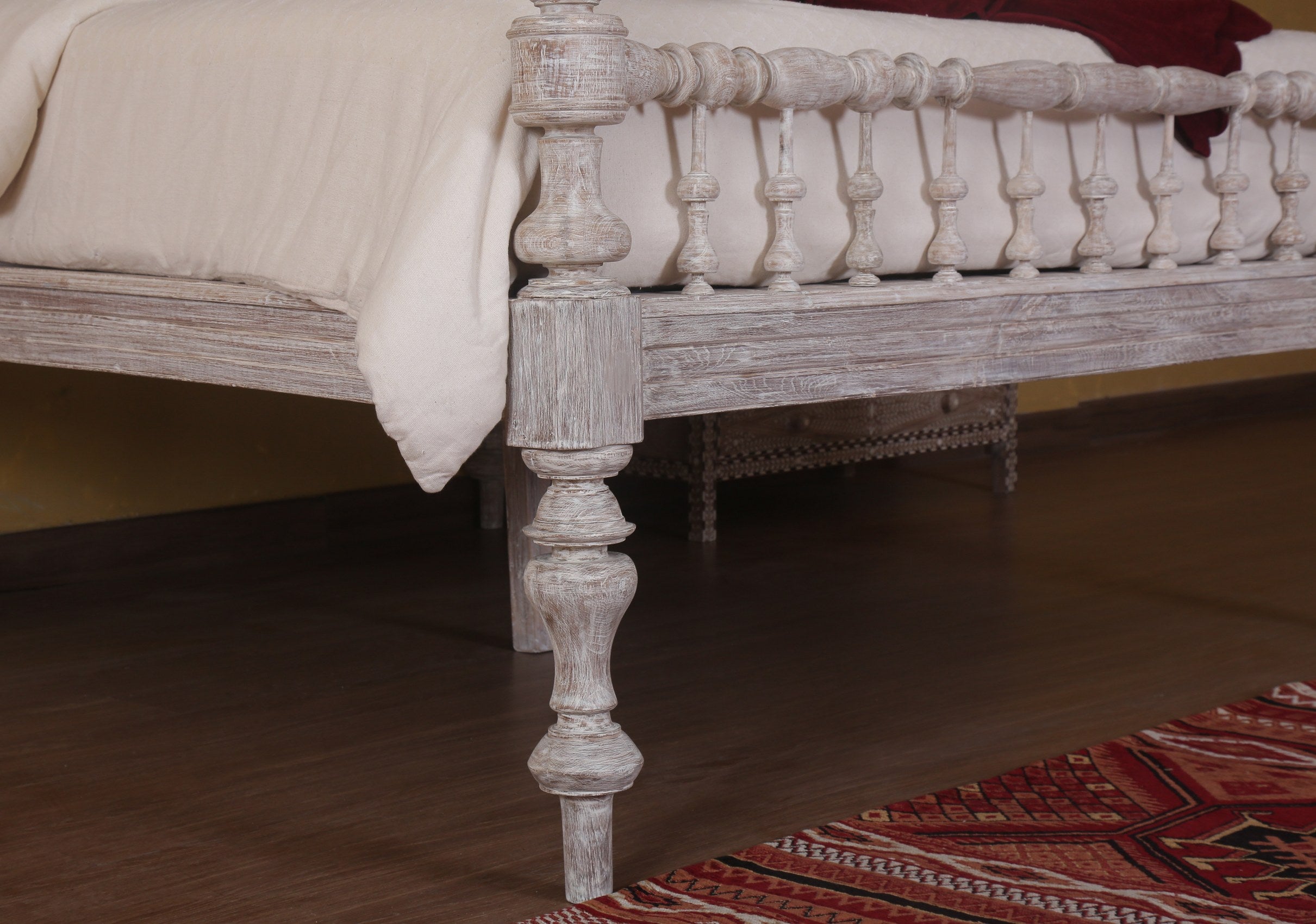 Worrell Poster Bed