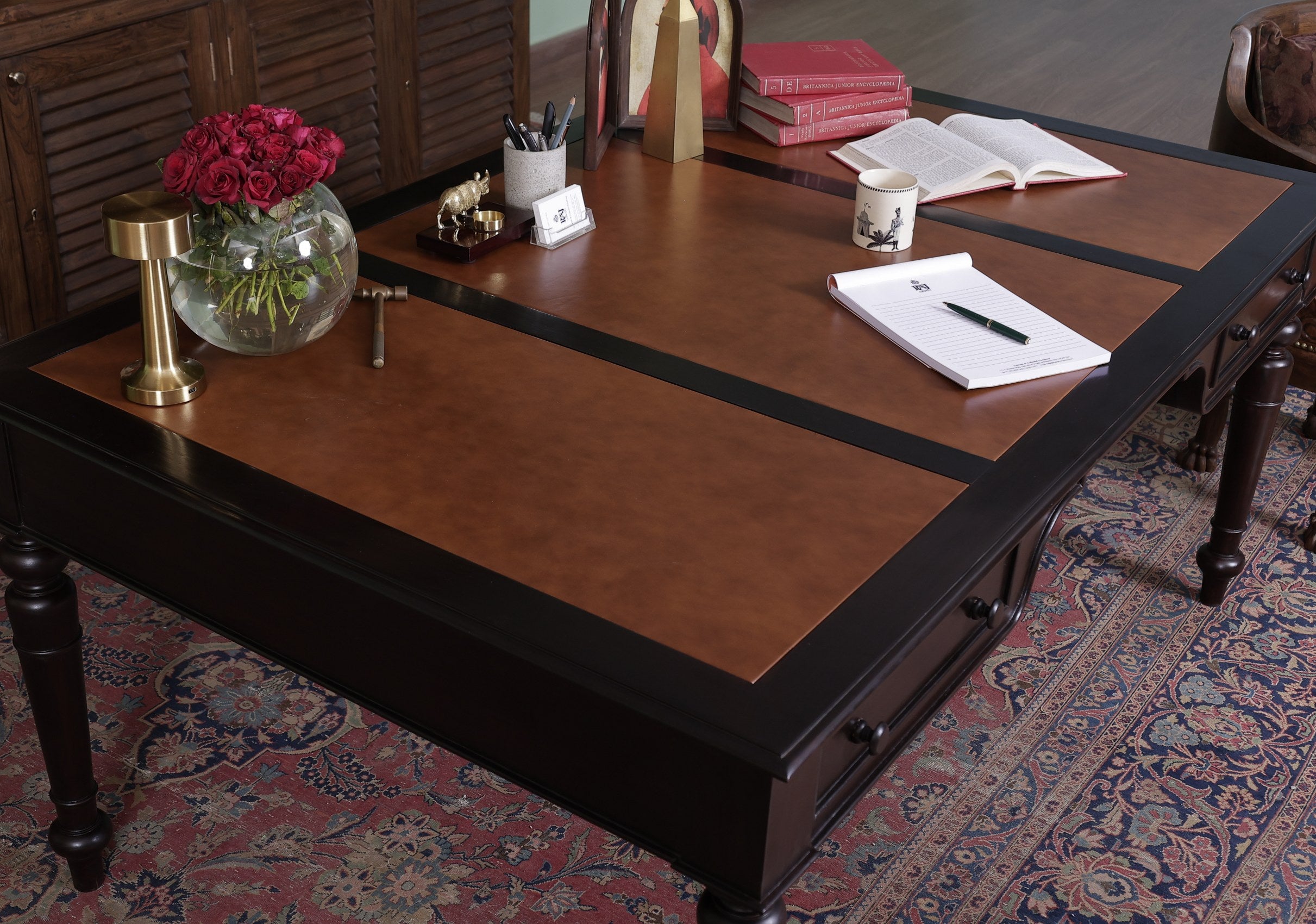 Symonds Desk