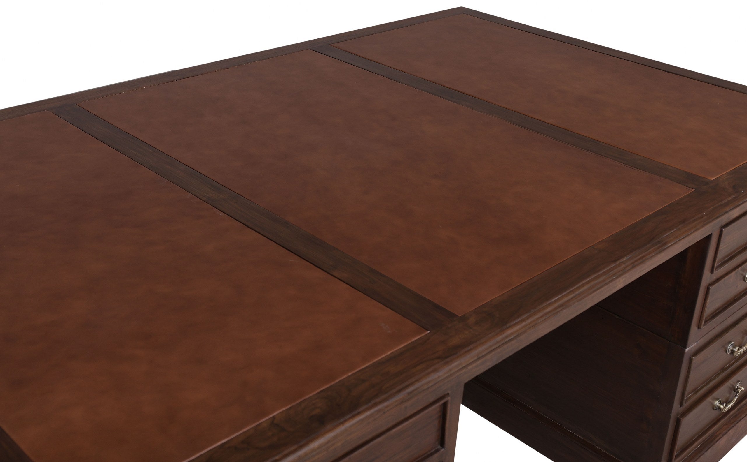 Vidalia Partners Desk