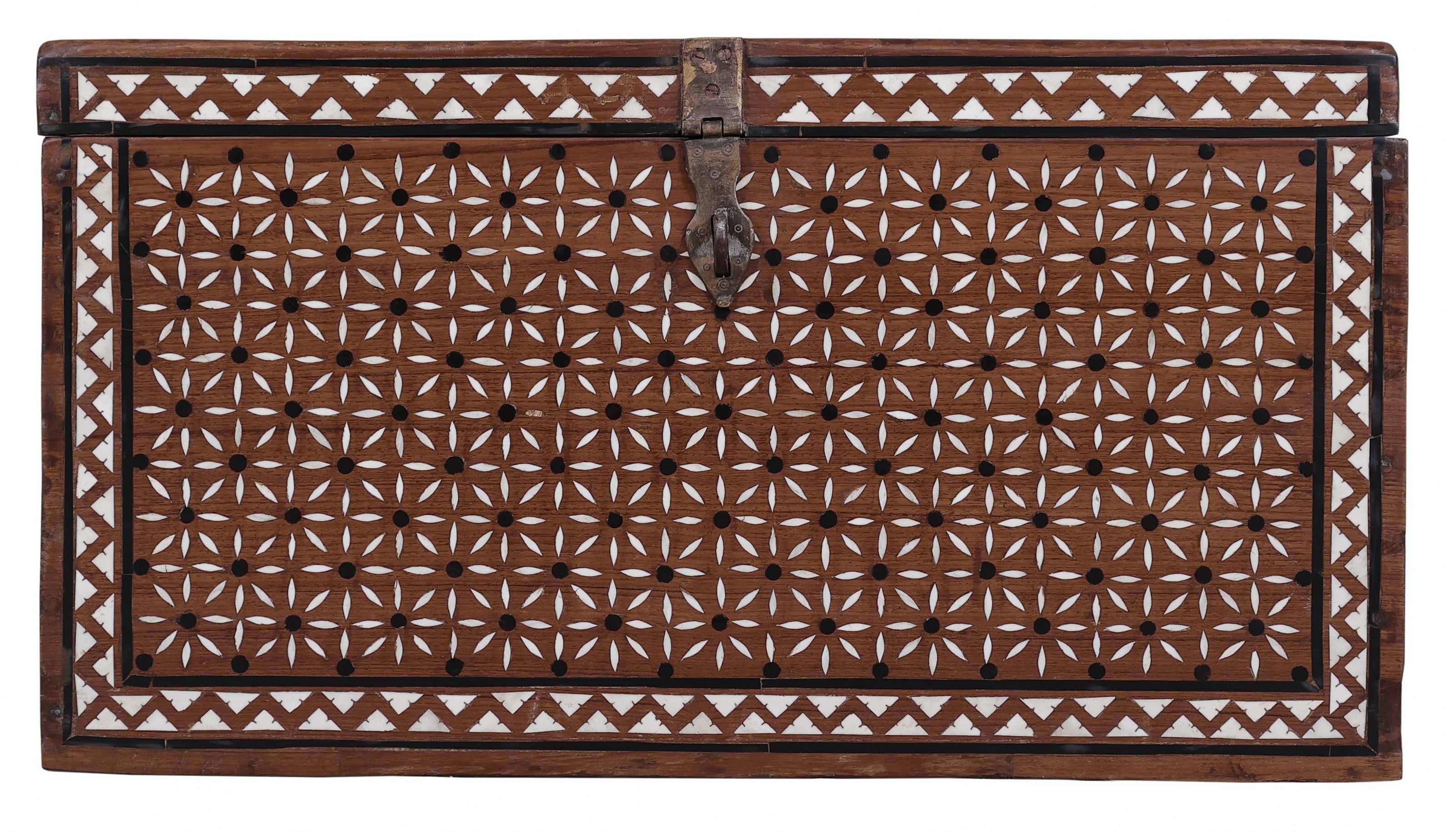 Garvock Chest