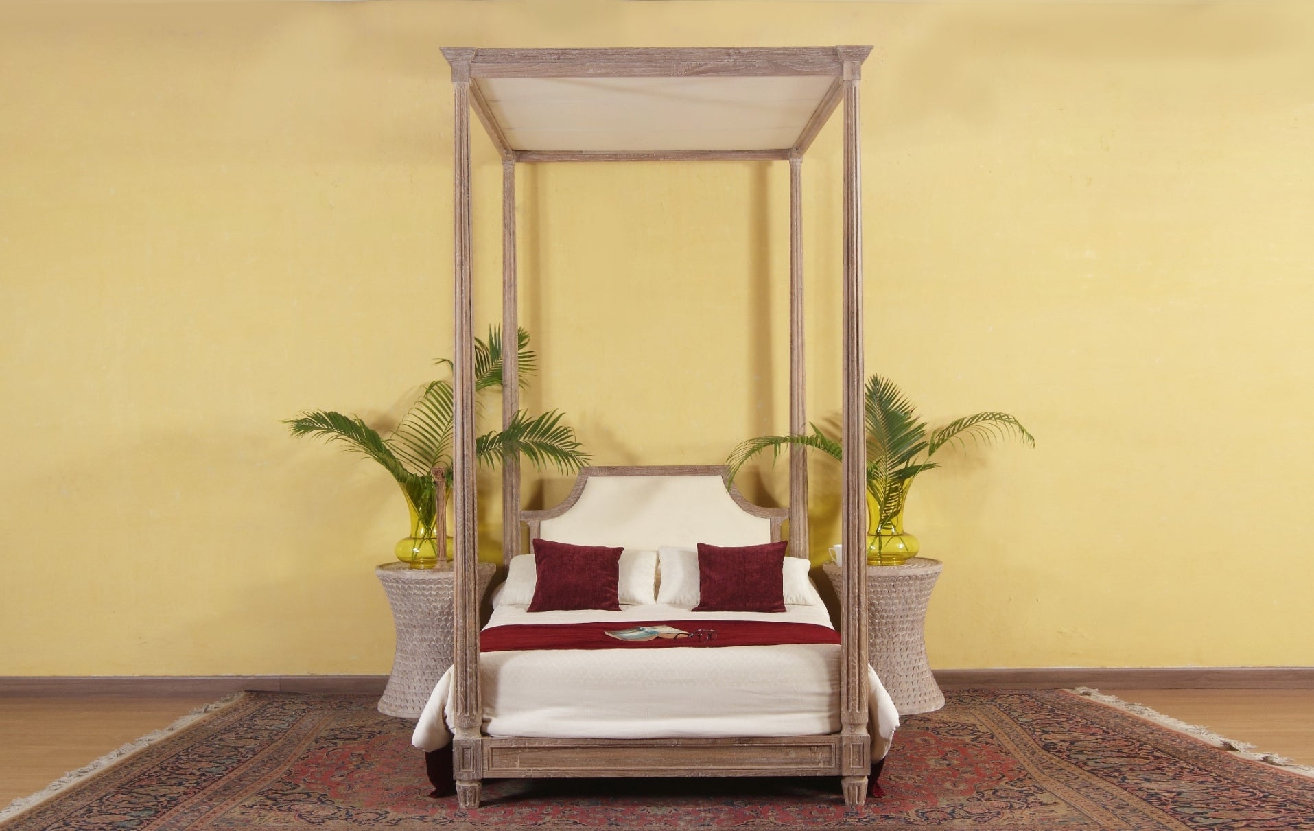 Stanley Fluted Bed