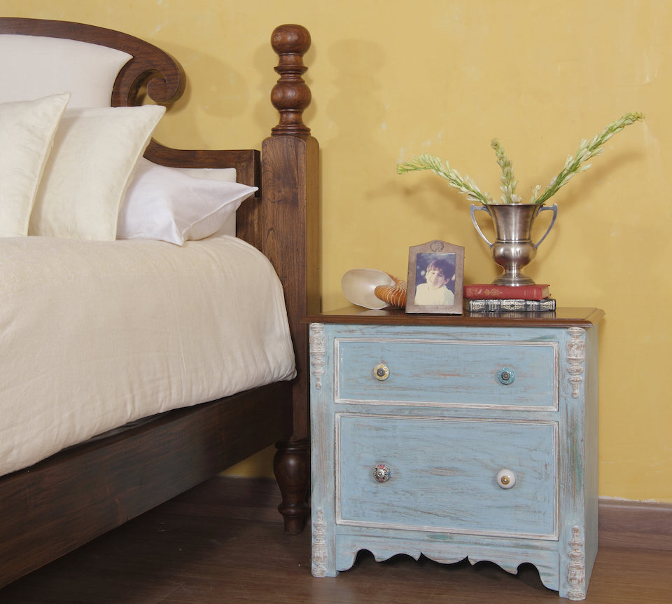 Moloney Bedside Chest