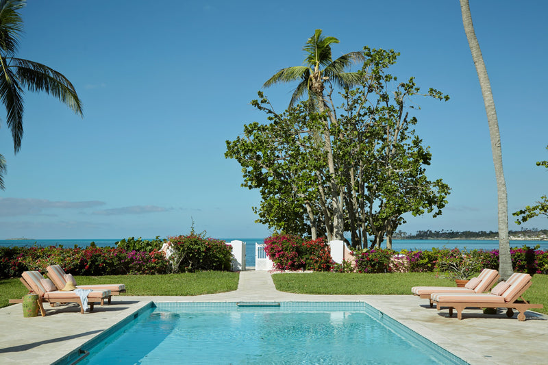 An Heirloom Commission at L'Orangerie in Lyford Cay, Nassau, Bahamas