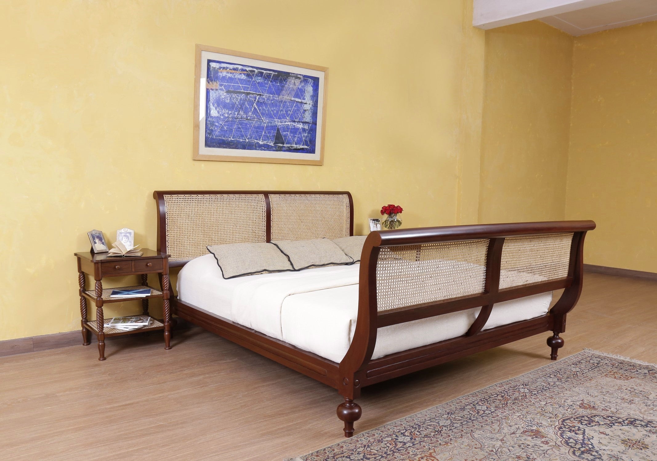 Hobart Sleigh Bed